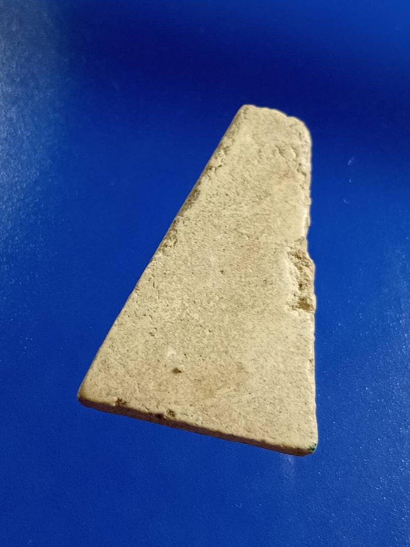 ผ2915 พระผงสุพรรณ ไม่ทราบที่ครับ