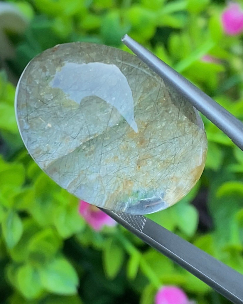 โป่งข่าม ควอตซ์ Rutilated Quartz 61.87 กะรัต Cts. พลอยแท้ อัญมณีมงคลประจําวันเกิด เครื่องประดับพลอย