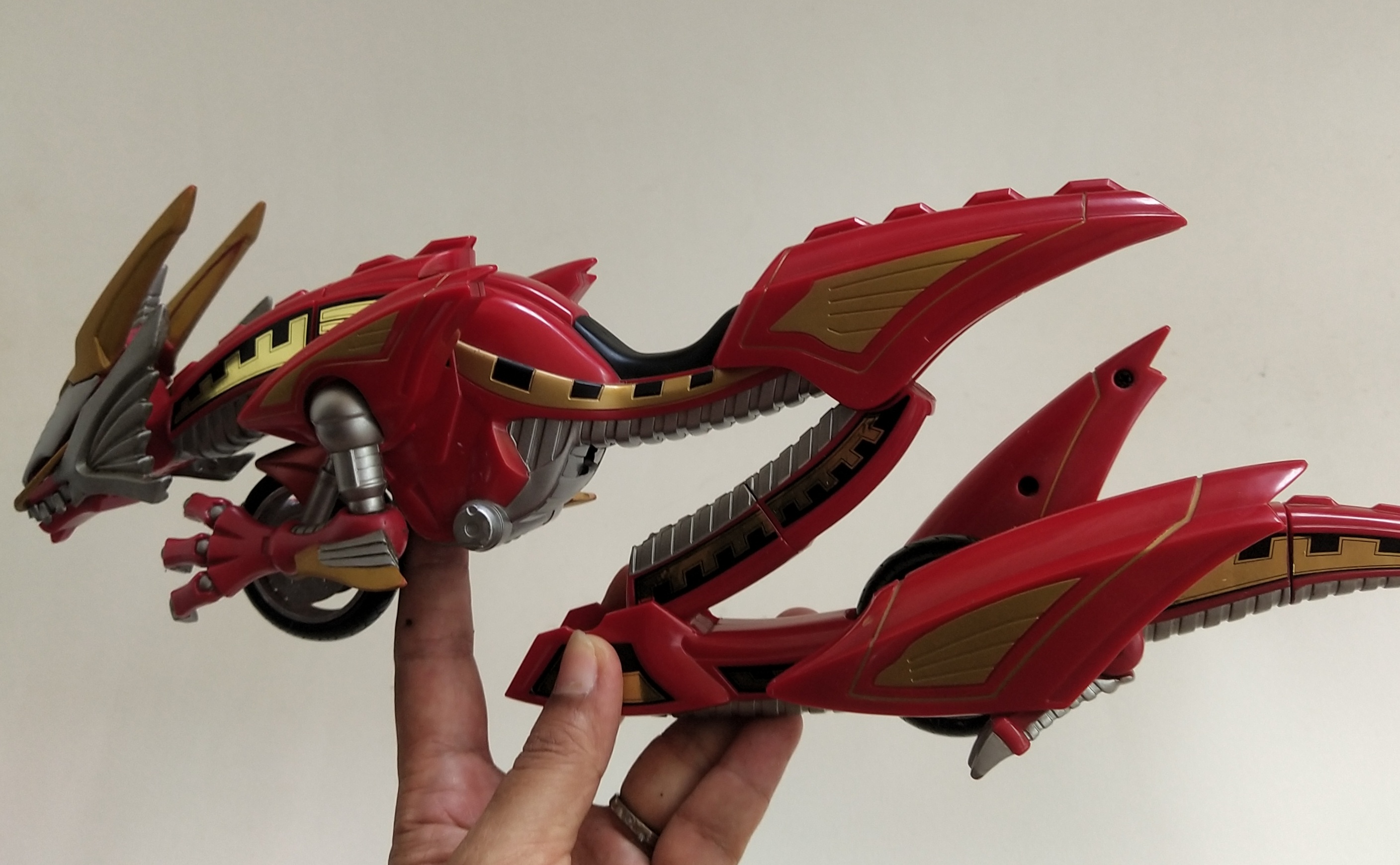 มีหลายภาพ ดราเกรนเซอร์ จาก มาส์คไรเดอร์ริวคิ งานกว่า1ฟุต