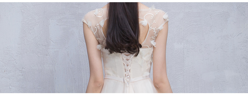 Pre-order ชุดเพื่อนเจ้าสาว สีครีม กระโปรงตาข่าย เชือกผูกหลัง