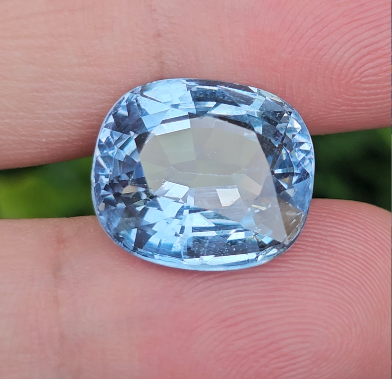 พลอย บลู โทแพซ (Blue Topaz) 18.11 กะรัต (Cts.) พลอยแท้ อัญมณีมงคลประจําวันเกิด เครื่องประดับพลอย