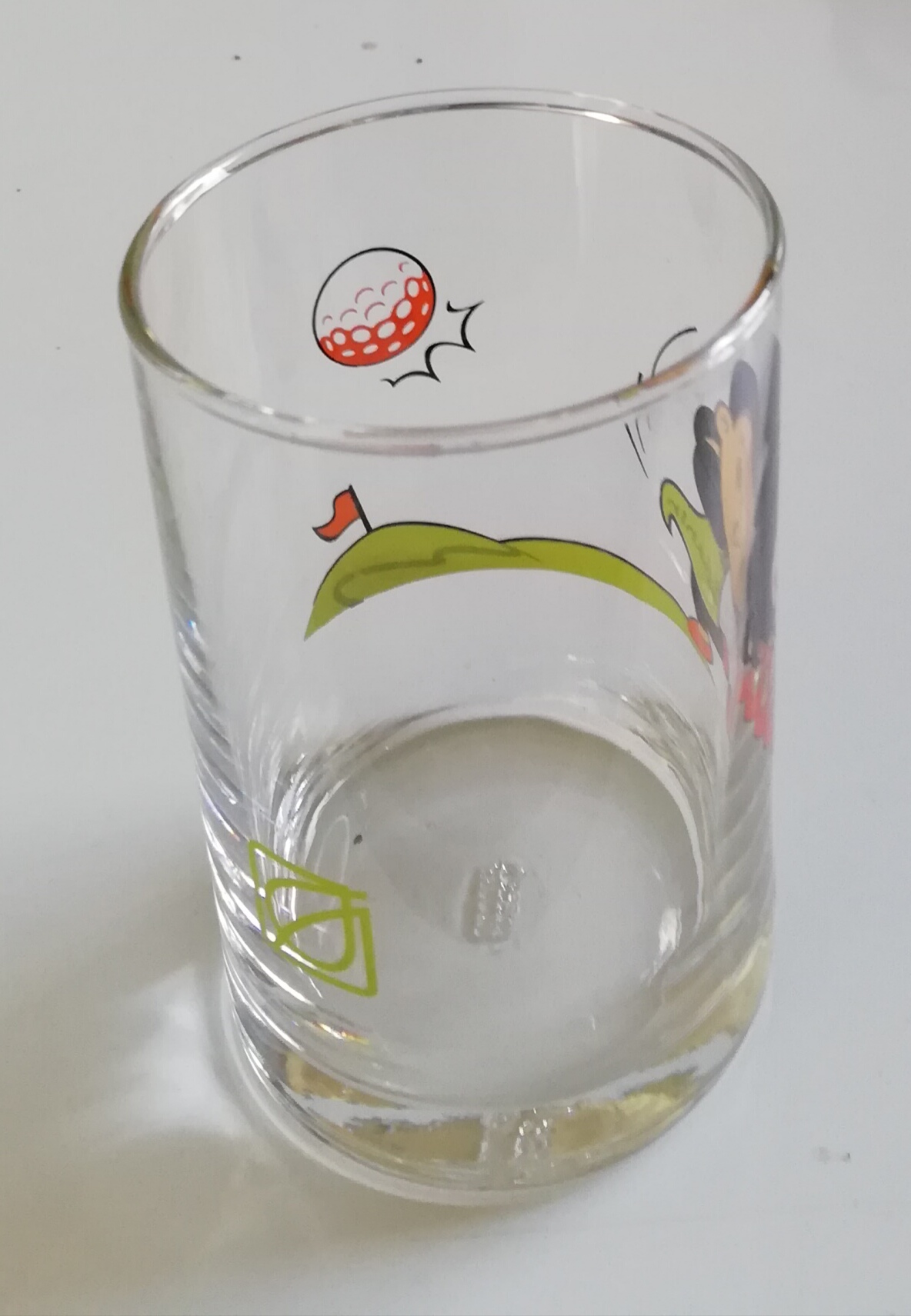 แก้วน้ำของสะสมจาก อินทนิล ปั้มน้ำมันบางจาก ชุด กีฬาตีกอล์ฟ