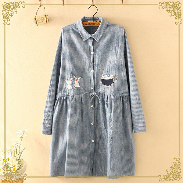 เดรสเชิ้ตแขนยาว เอวผูกจั๊ม ปักลายกระต่ายน่ารัก (12288LM)