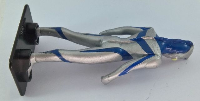 แคนดี้ทอย ไฮเปอร์ดีเทล อุลตร้าแมนไดน่า มิราเคิ่ล ไทป์ -มือ2