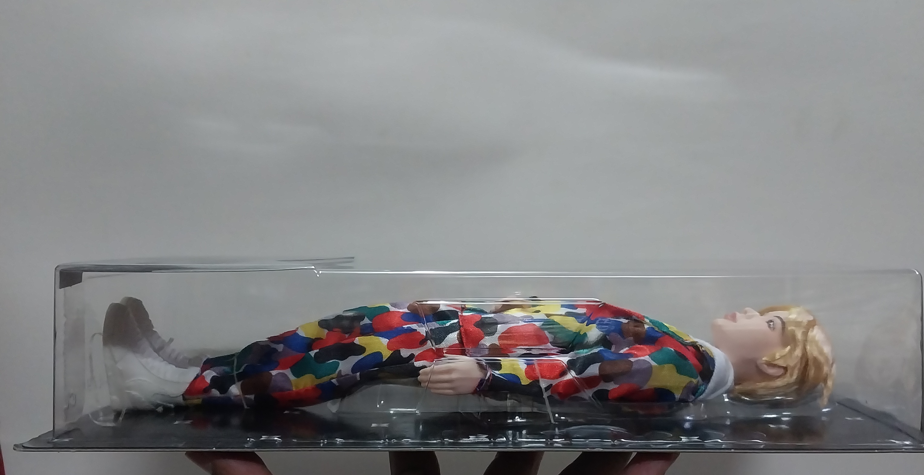 มีหลายภาพ มือ1 กล่องชำรุดบ้าง มีหลายภาพ ตุ๊กตาบอยแบรนด์เกาหลี BTS ของแท้แมทเทล