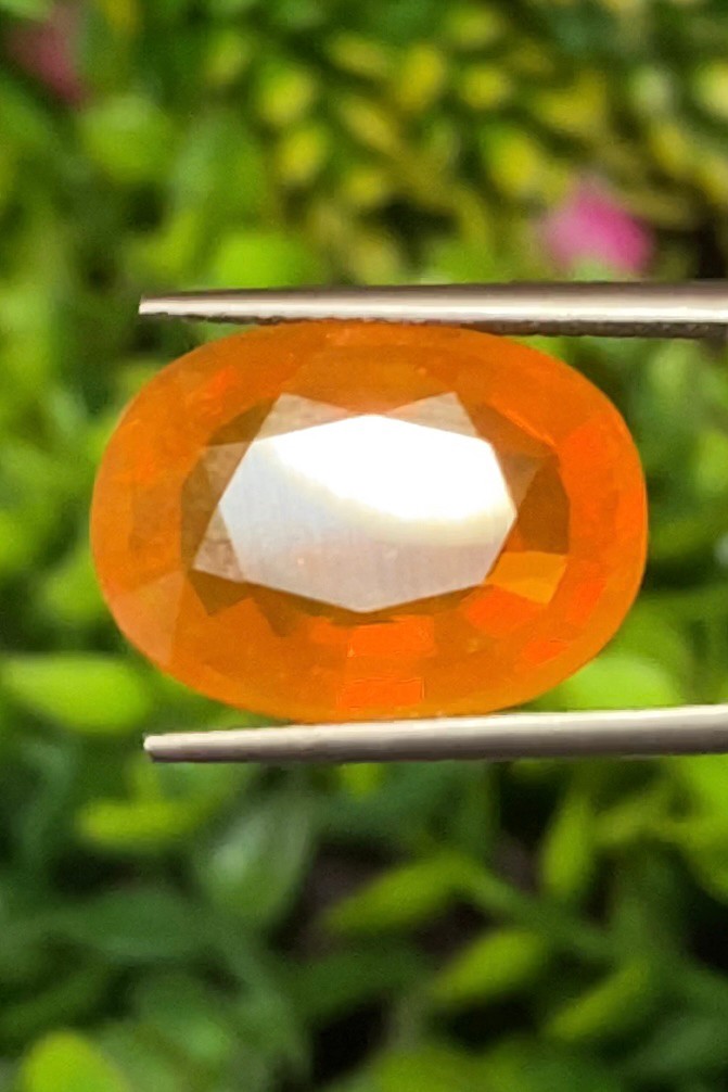 พลอย ไฟร์ โอปอล Fire Opal 9.18 กะรัต (Cts.) พลอยแท้ อัญมณีมงคลประจําวันเกิด เครื่องประดับพลอย