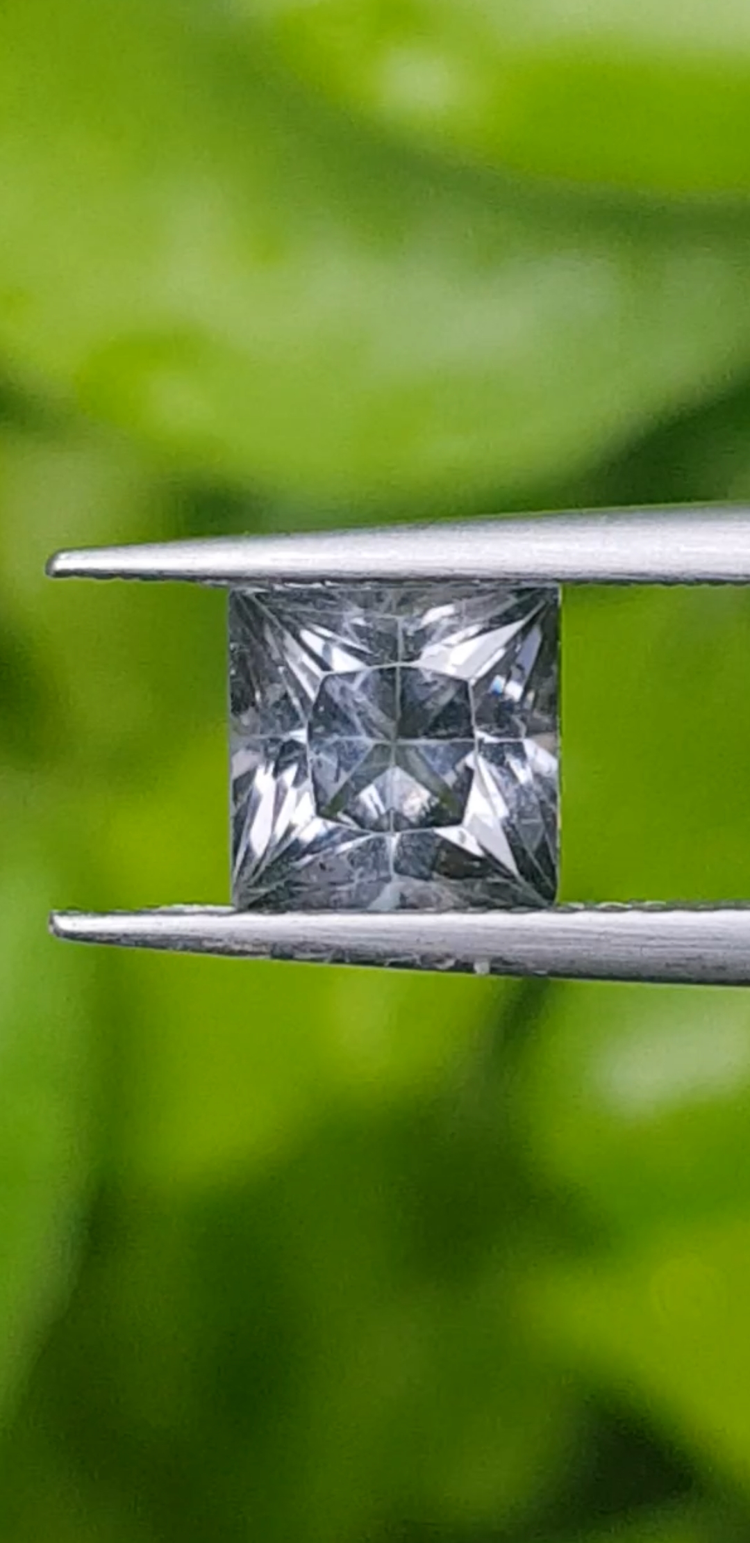 พลอย สปิเนล พม่า Spinel Myanmar 1.34 กะรัต (Cts.) ดิบ Unheated พลอยแท้ อัญมณีมงคลประจําวันเกิด เครื่องประดับพลอย