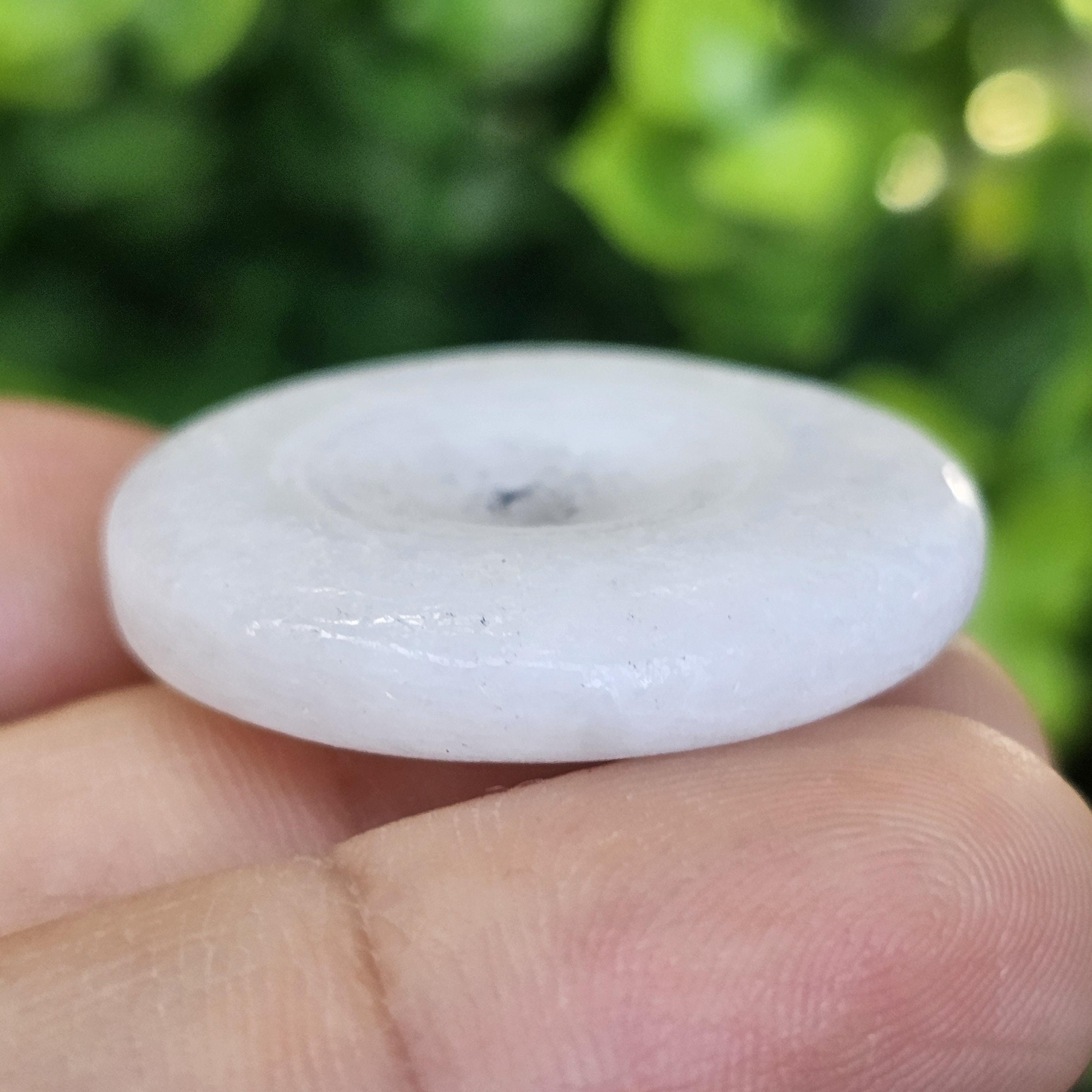 หยก พม่า แท้ Jade จี้โดนัทหยก (Bi-dise jadeite) พม่า (Myanmar) 58.40 กะรัต (Cts.)