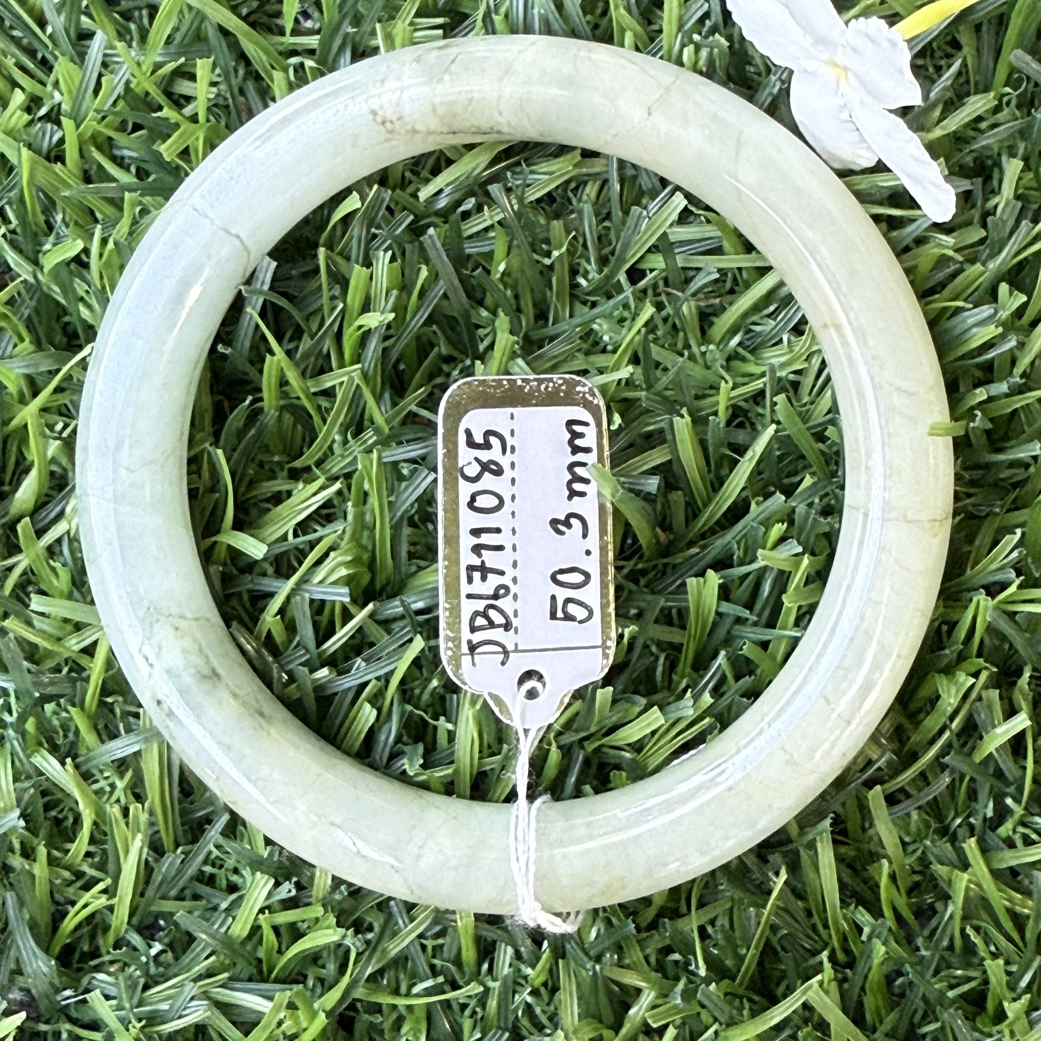 JB6711085 หยก พม่า แท้ Jade กำไลหยก (Jadeite bracelet) พม่า (Myanmar) 50.3 มม.