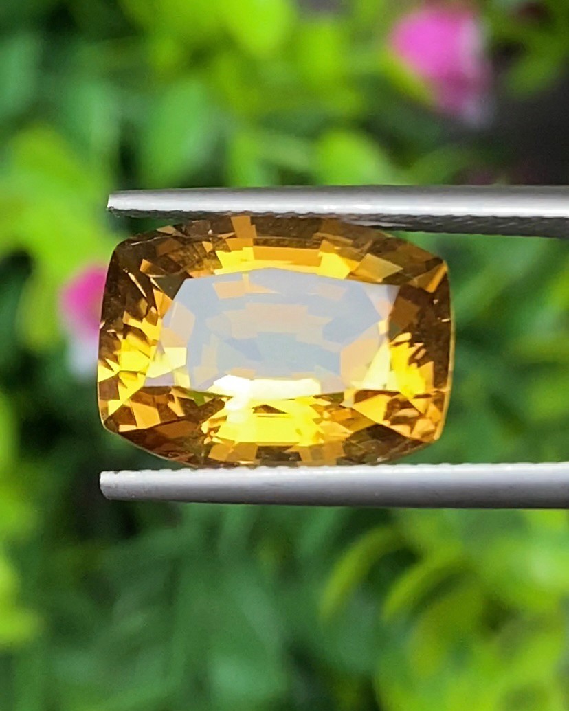 พลอย ซิทริน Citrine 7.10 กะรัต (Cts.) พลอยแท้ อัญมณีมงคลประจําวันเกิด เครื่องประดับพลอย