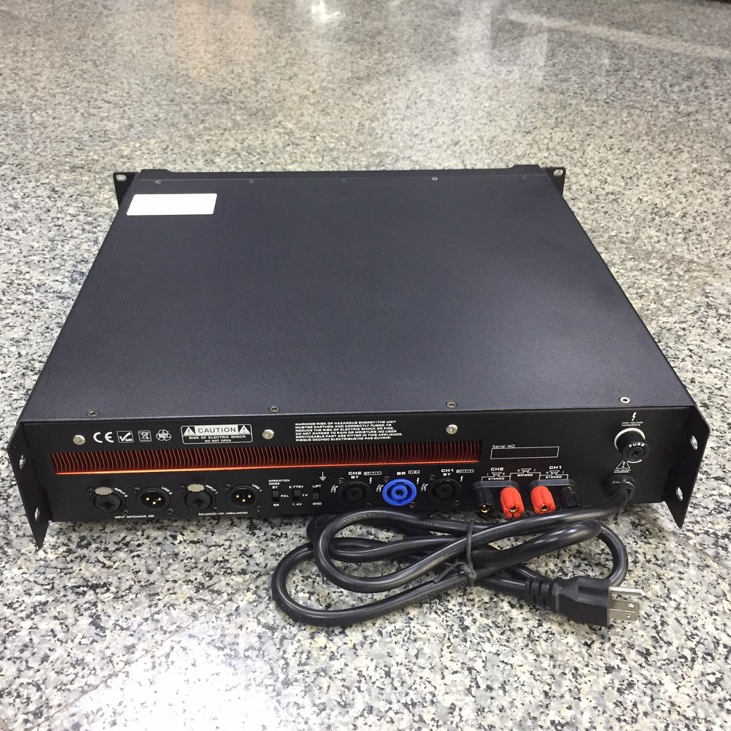 NTS R1500 poweramp