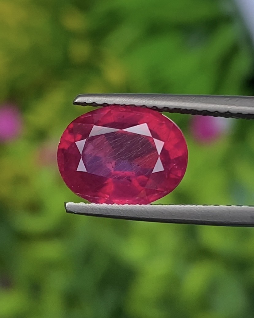 พลอย ทับทิม (Ruby Sapphire) 3.80 กะรัต (Cts.) พลอยแท้ อัญมณีมงคลประจําวันเกิด เครื่องประดับพลอย