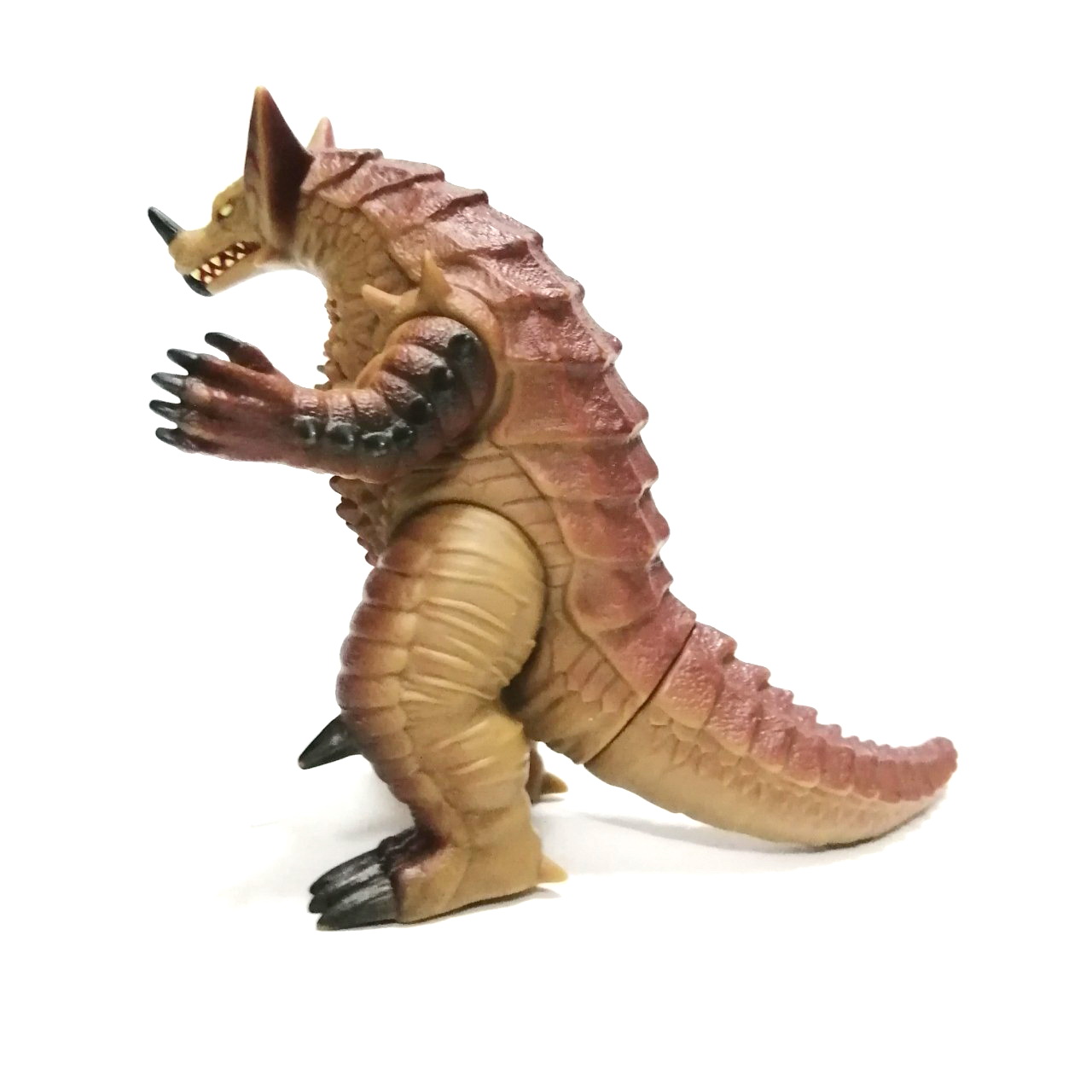 ซอฟ 4 นิ้ว สัตว์ประหลาด เอ๊กซ์โกโมร่า จากอุลตร้าแกแลคซี่ มีรอยบ้าง ค่อนข้างหายาก