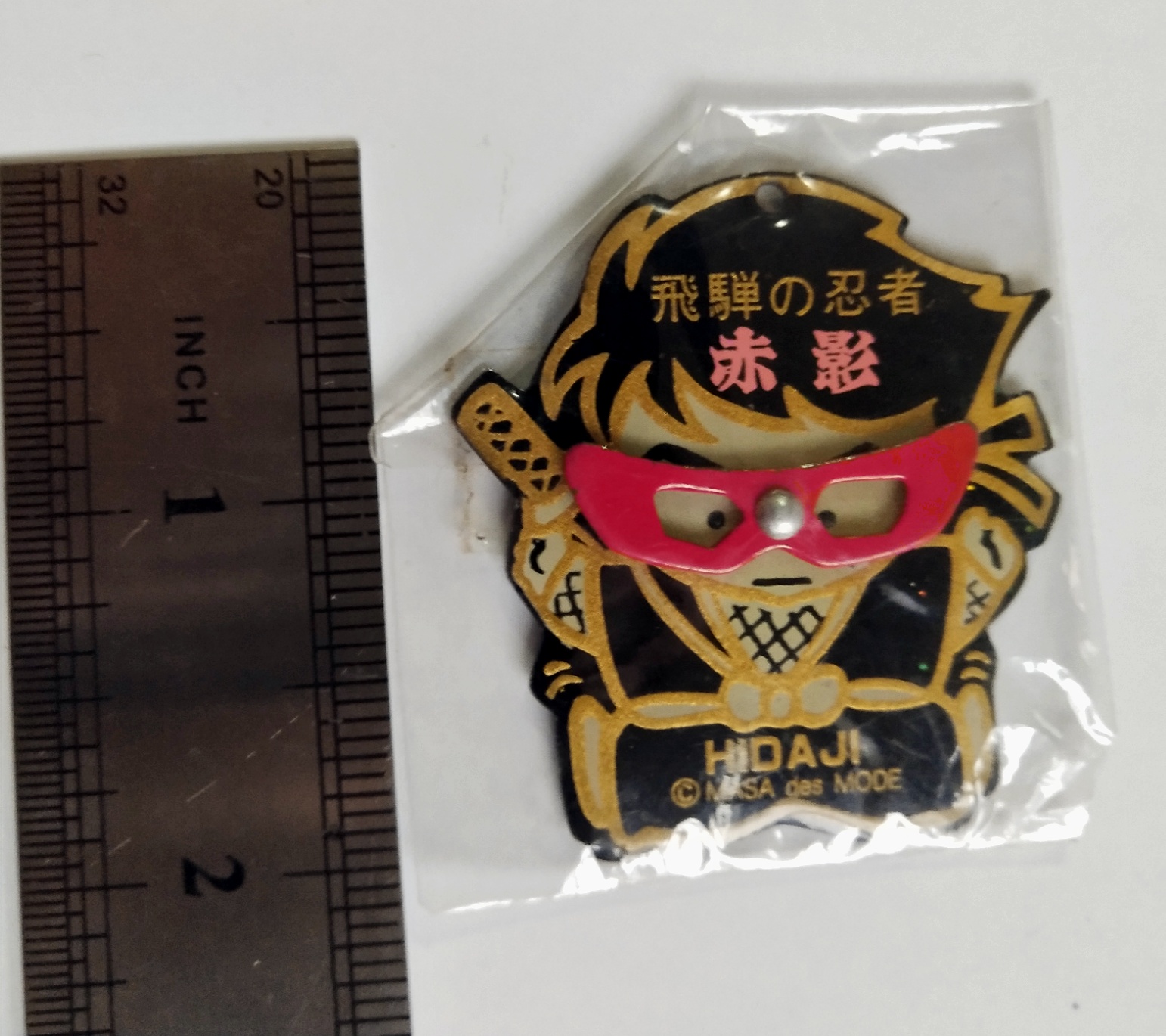 ของสะสมเก่าเก็บ แผ่นเหล็กที่ระลึก รูปนินจาเงาแดง ของแท้จากญี่ปุ่น