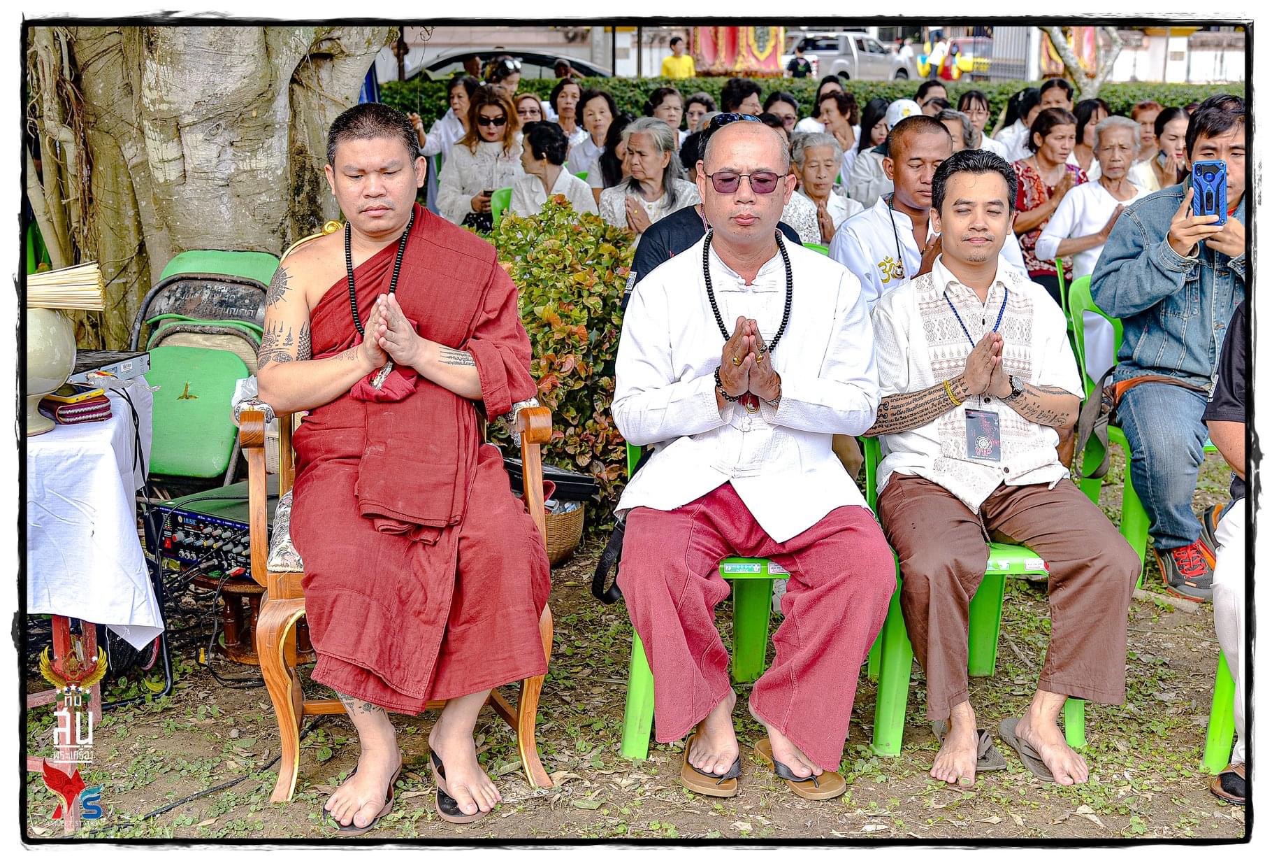 พญาครุฑมังรายศาสตร์ ขนาดตั้งหน้ารถ