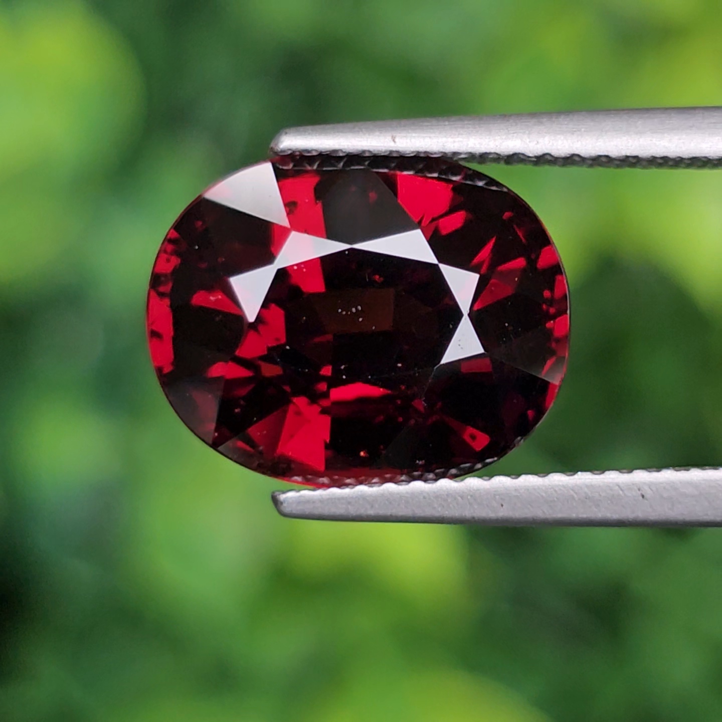 พลอย โกเมน Pyrope - Almandite Garnet 8.27 กะรัต (Cts.) พลอยแท้ อัญมณีมงคลประจําวันเกิด เครื่องประดับพลอย