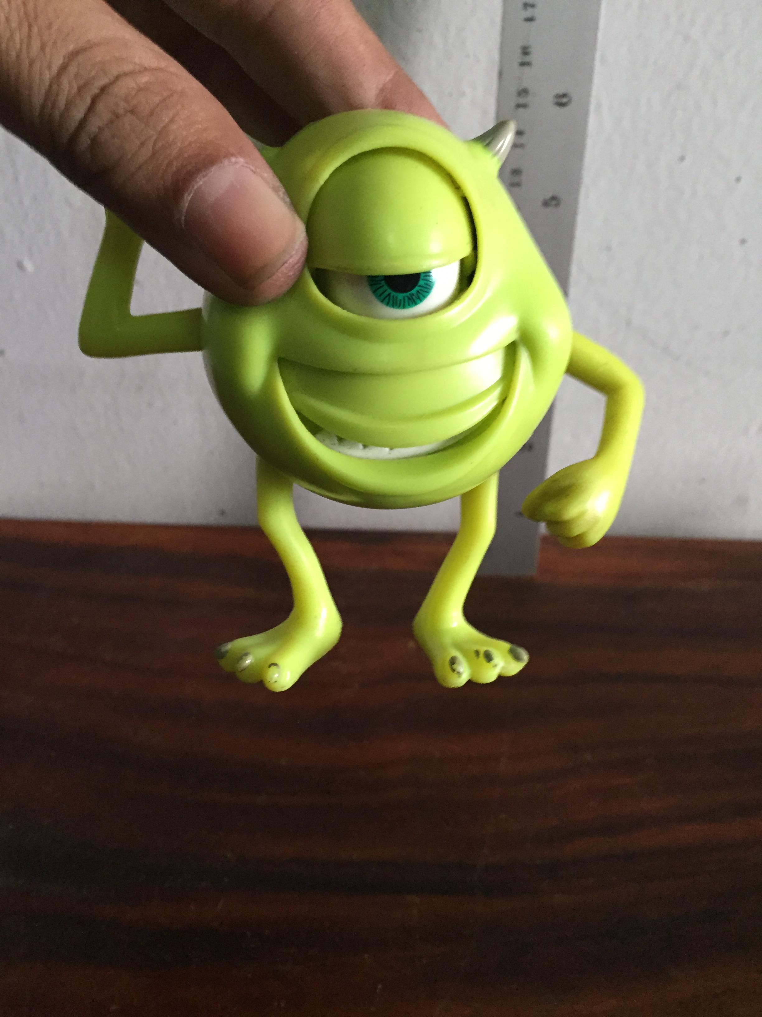 มีหลายภาพ ของสะสม จาก Mcdonald Monster Inc. มอนสเตอร์อินซ์ ครบเซ็ท