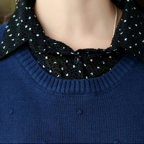 เสื้อสเวตเตอร์ไหมพรม คอปกเชิ้ตลายจุด แต่งกระเป๋าคู่ (12217B)