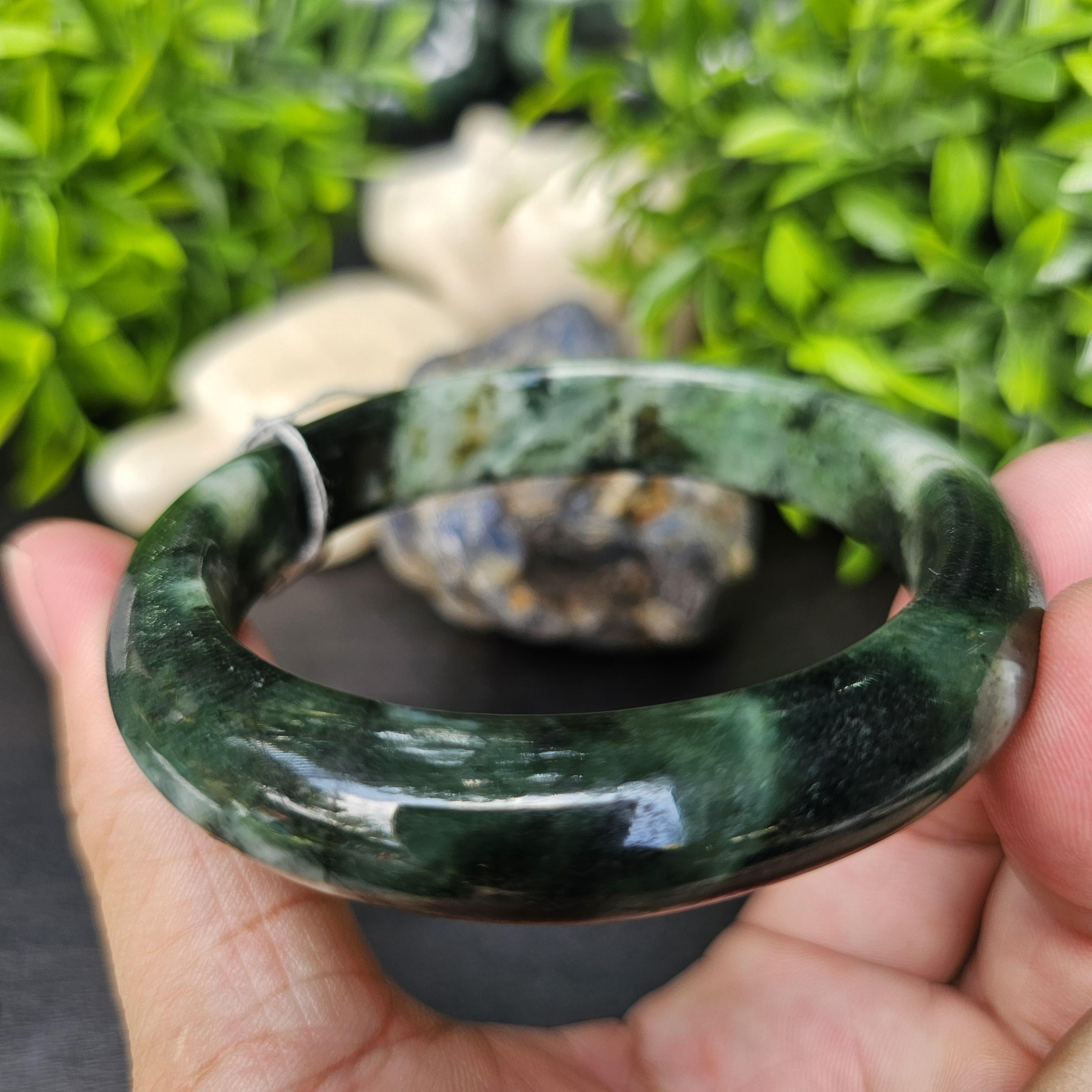 JB6804024 หยก พม่า แท้ Jade กำไลหยก 62.3 มม. (Jadeite bracelet) พม่า (Myanmar)