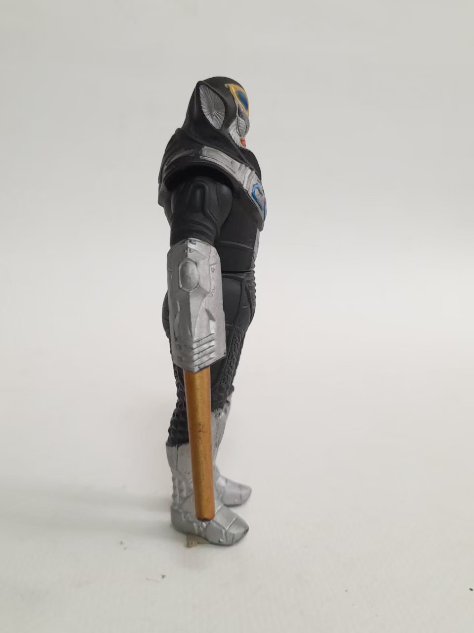 ซอฟ 4 นิ้ว สัตว์ประหลาด อาเมอร์เมฟิรัส จาก อุลตร้ามอนสเตอร์ ขนาดตามรูปมือสองสภาพดีมีรอยบ้าง มีปั๊ม