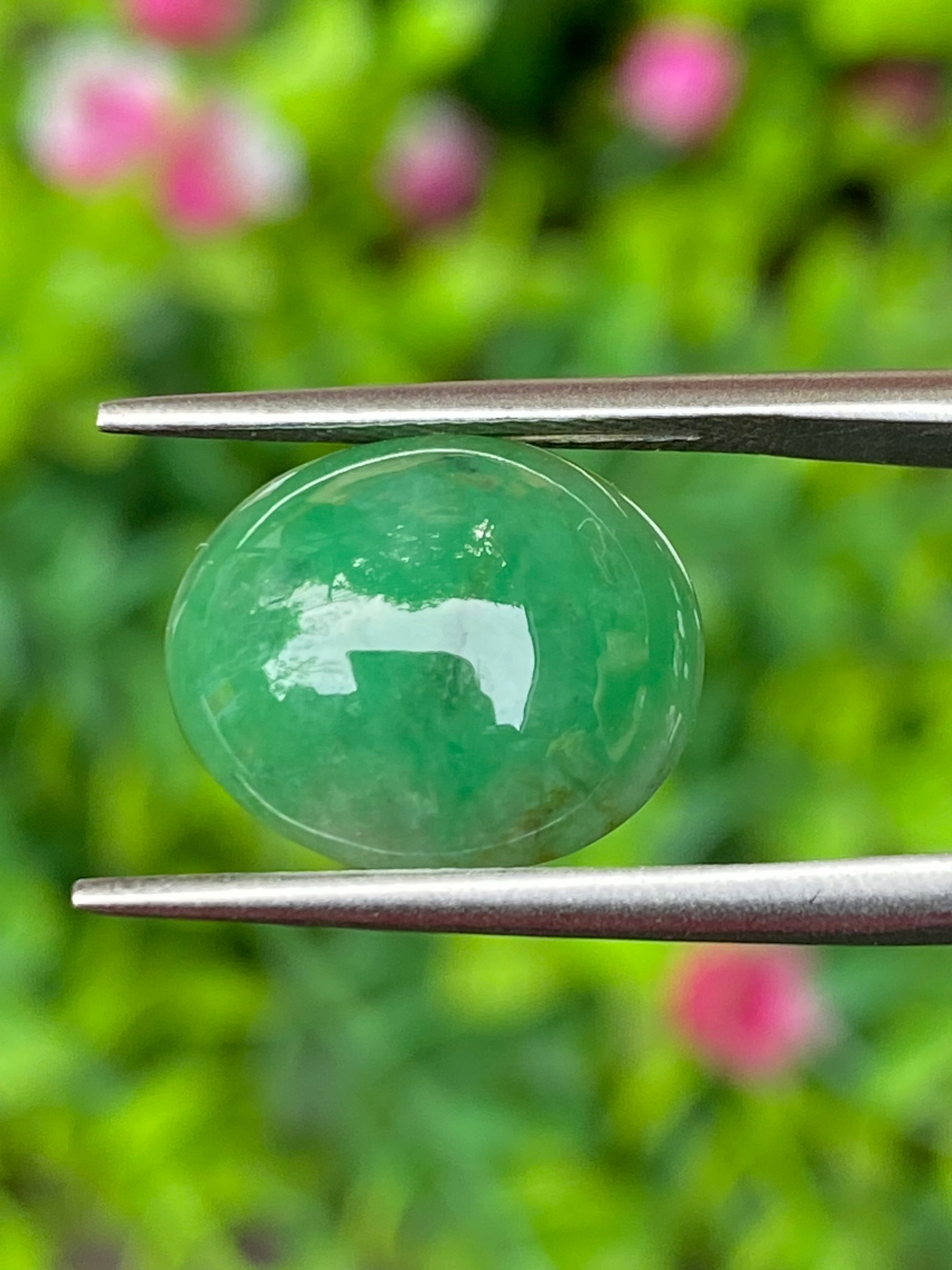 หยกพม่าเจียรนัย (Burmese jade ) 6.31 กะรัต หยกแท้ อัญมณีมงคลประจําวันเกิด เครื่องประดับหยก