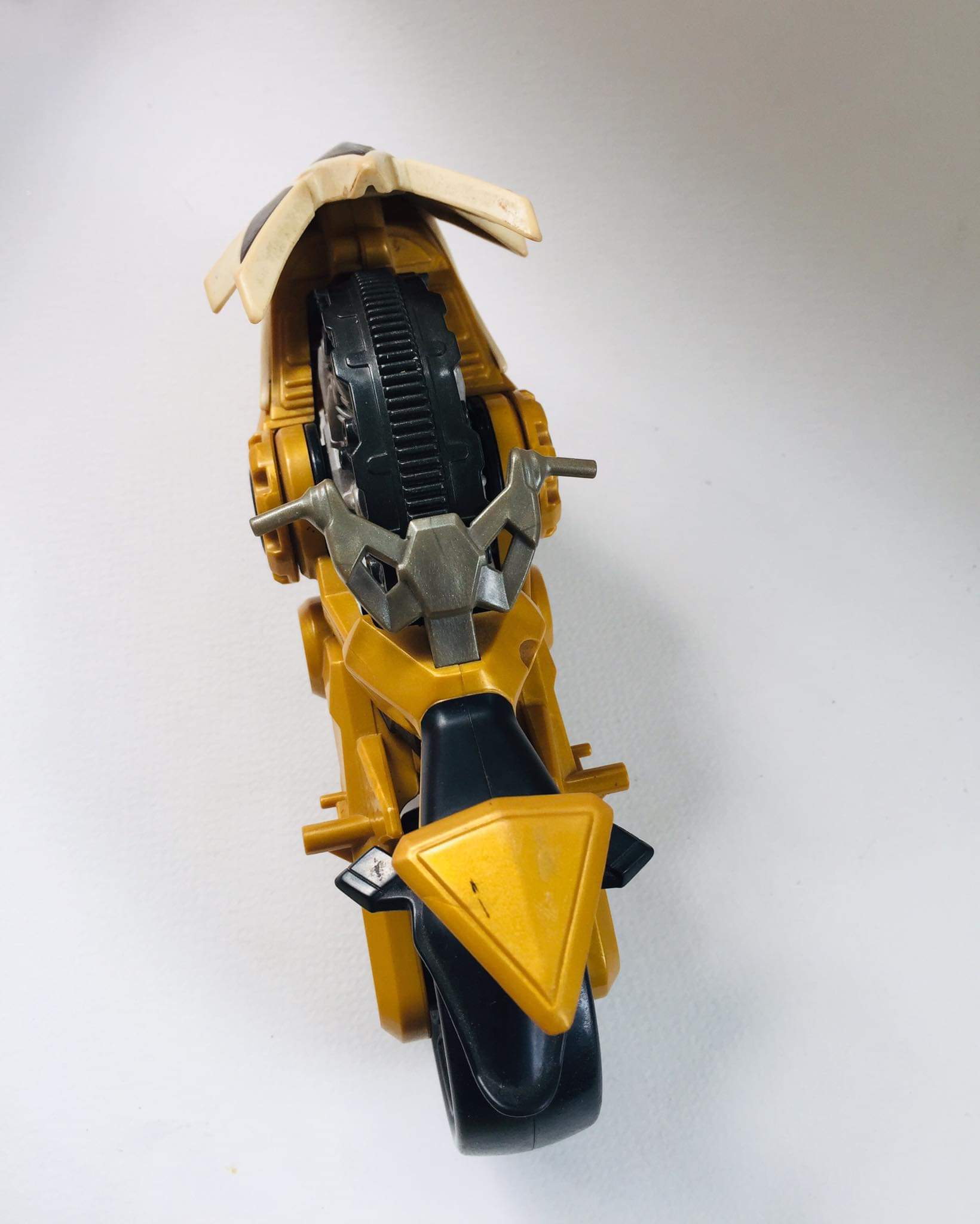 มอเตอร์ไซค์ เพาเวอร์เรนเจอร์ ชุดนินจาสตรอม เยลโล่ โมโตไซเคิล มือสองสภาพดี มีรอยบ้าง ***มีเฉพาะรถของมีตามภาพ ขนาดตามรูป