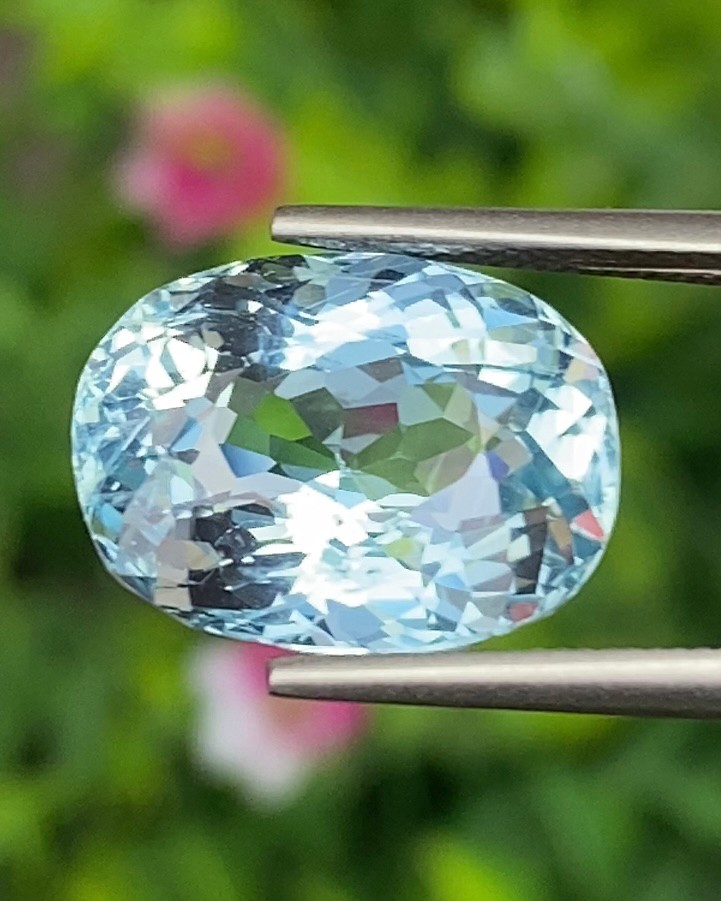 พลอย อความารีน Aquamarine 6.93 กะรัต (Cts.) พร้อมใบเซอร์ พลอยแท้ อัญมณีมงคลประจําวันเกิด เครื่องประดับพลอย