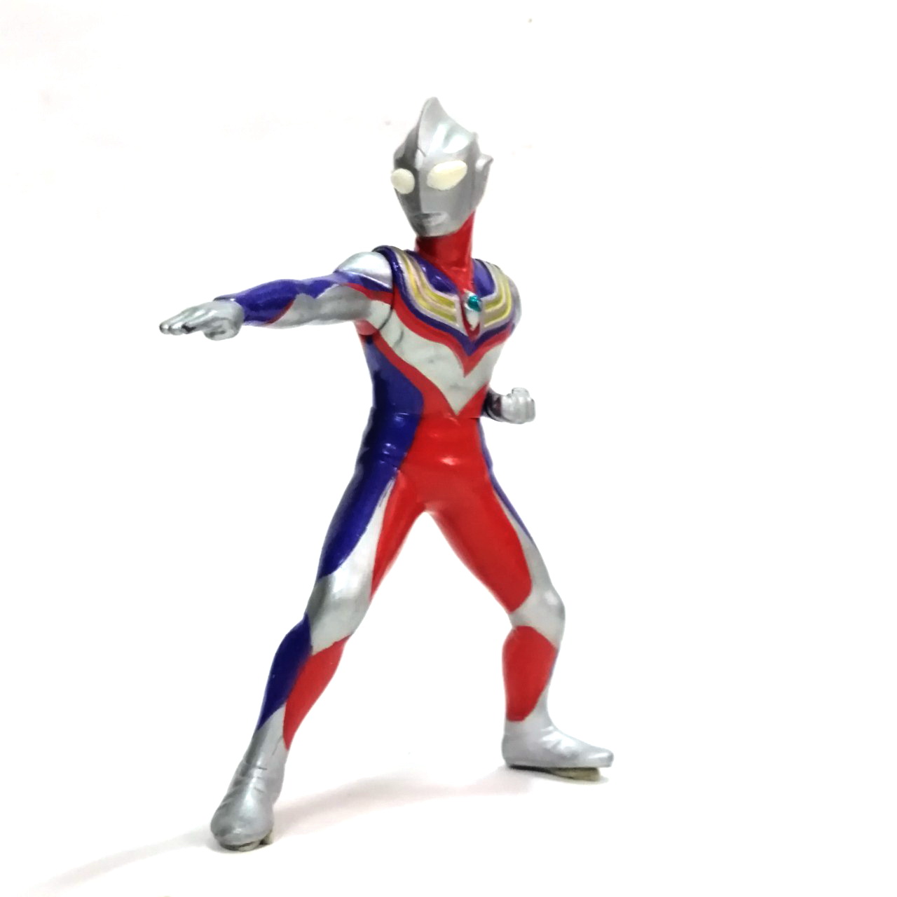 ซอฟ 6นิ้ว ตุ๊กตาตู้คีบ บันเพรสโต้ (not for sale)ขนาดตามรูป อุลตร้าแมนทีก้า ท่าปล่อยแสง ค่อนข้างหายาก