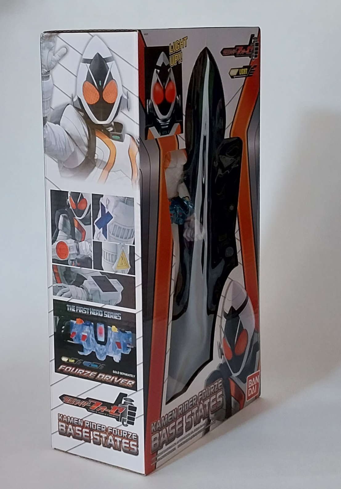 มือ1 กล่องมีตำหนิบ้าง ไรเดอร์โฟเซ่ Fourze ขนาดประมาณ 30 ซม. ของแท้ Bandai2014 รุ่น Light Up