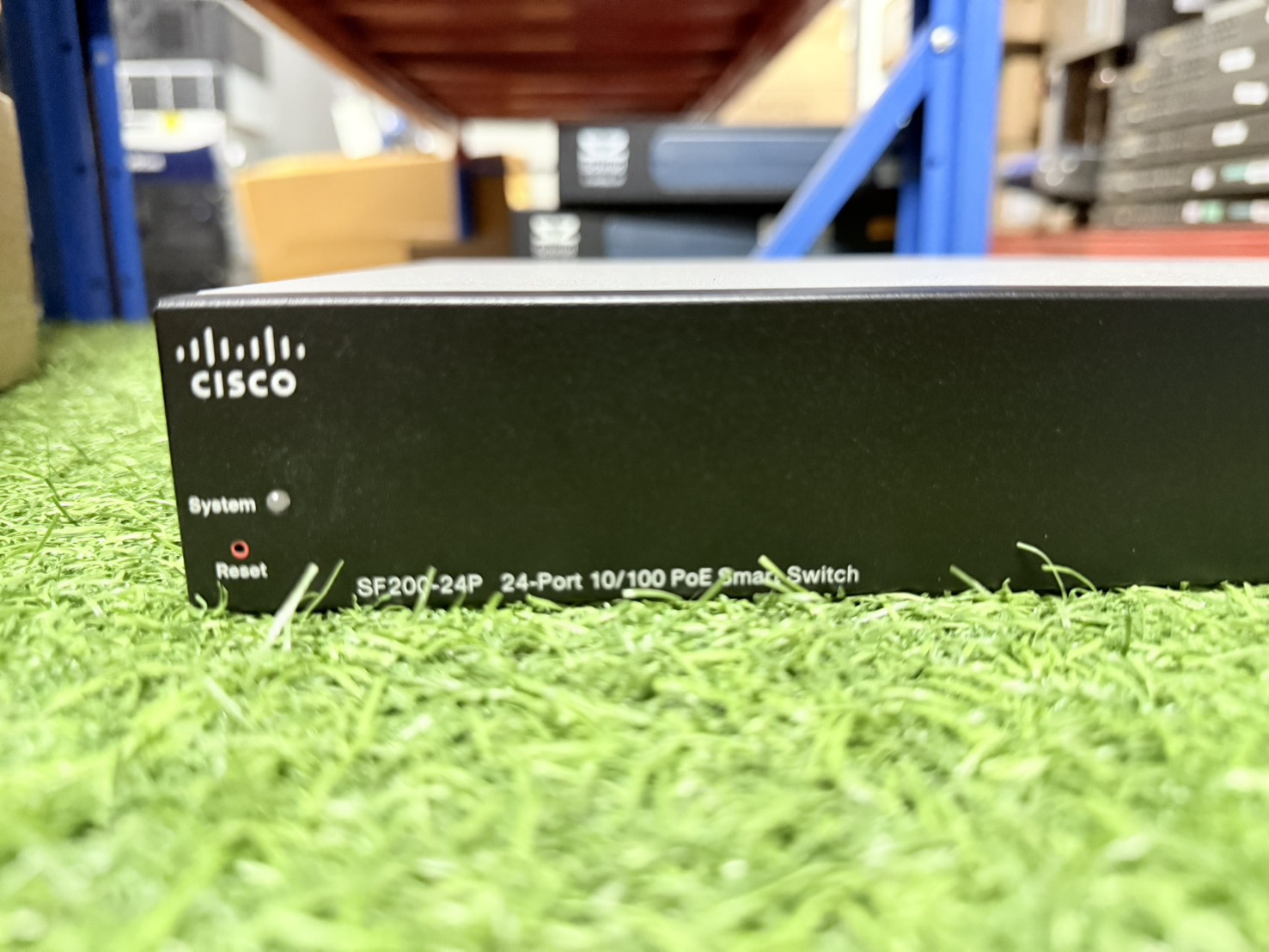 Switch Cisco SF200-24 24 Port 10/100 POE