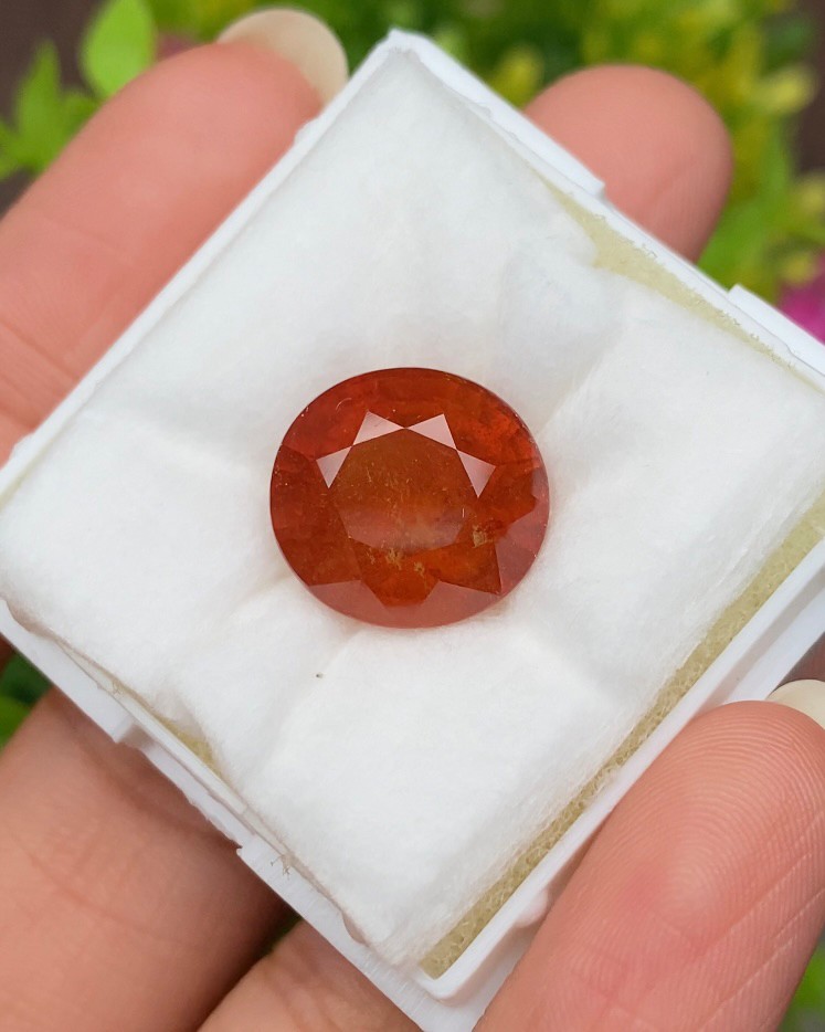 พลอย ออเรนจ์ แซฟไฟร์ สีส้ม Orange Sapphire 14.75กะรัต (Cts.) พลอยแท้ อัญมณีมงคลประจําวันเกิด เครื่องประดับพลอย