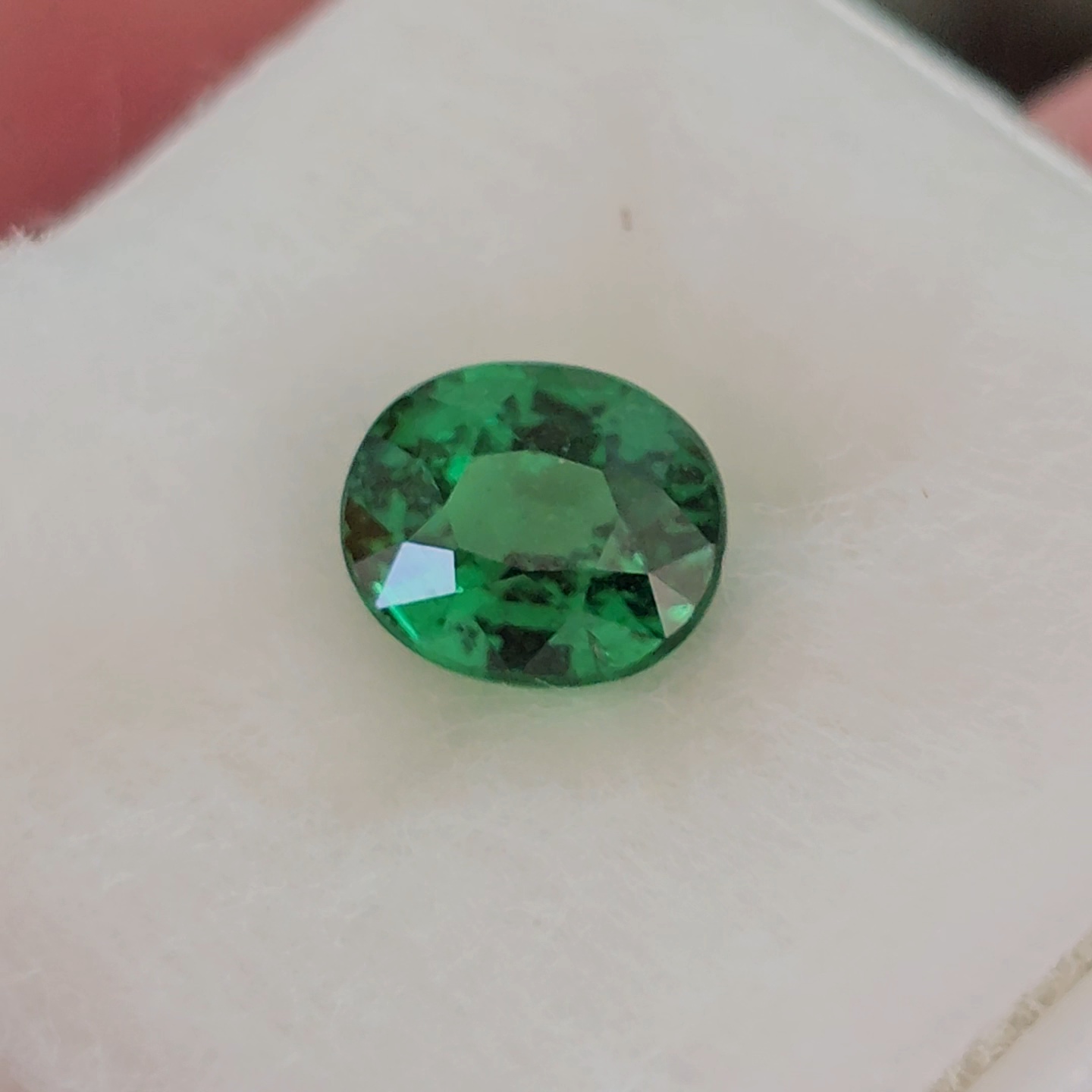 พลอย ซาโวไรท์ Tsavorite Garnet 1.26 กะรัต (Cts.) ดิบ Unheated พร้อมใบเซอร์ อัญมณีมงคลประจําวันเกิด เครื่องประดับพลอย