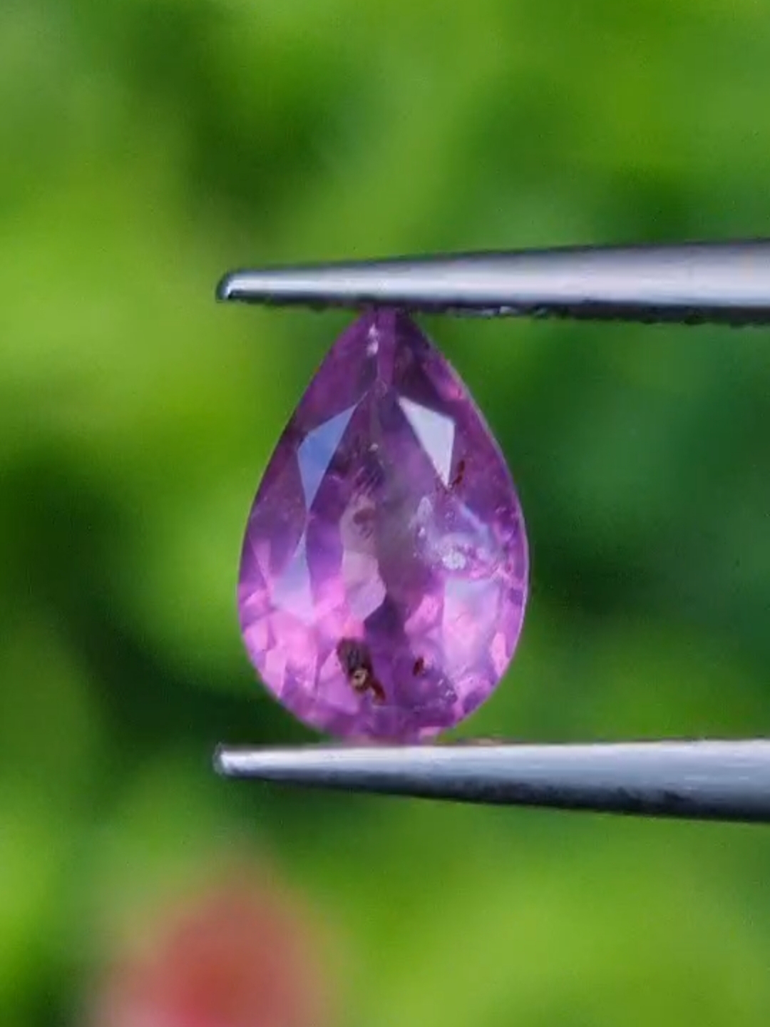 พลอย เพอเพิล แซฟไฟร์ สีม่วง Purple Sapphire 0.94 กะรัต (Cts.) พลอยแท้ อัญมณีมงคลประจําวันเกิด เครื่องประดับพลอย