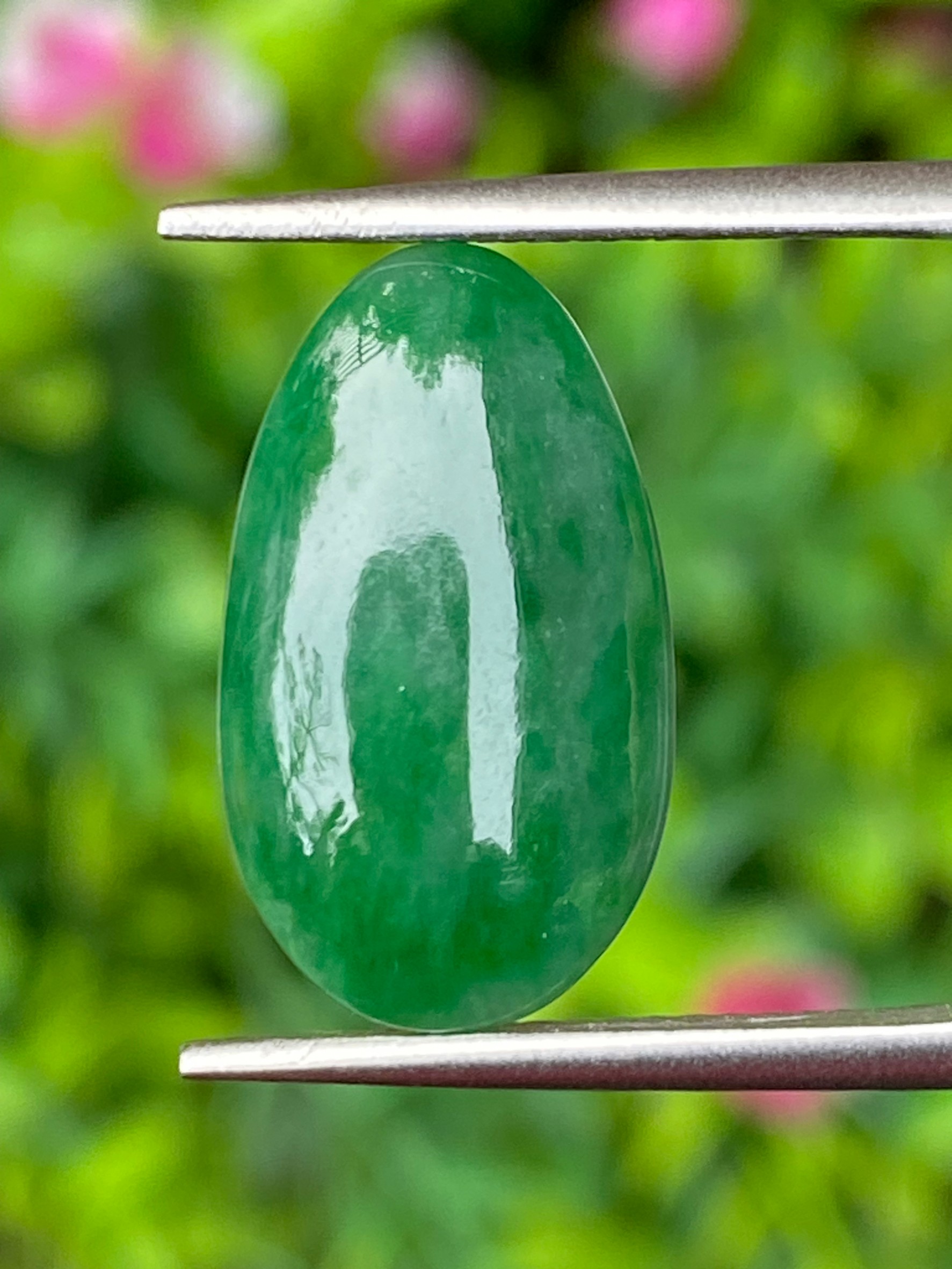 หยกพม่าเจียรนัย (Burmese jade ) 5.15 กะรัต หยกแท้ อัญมณีมงคลประจําวันเกิด เครื่องประดับหยก