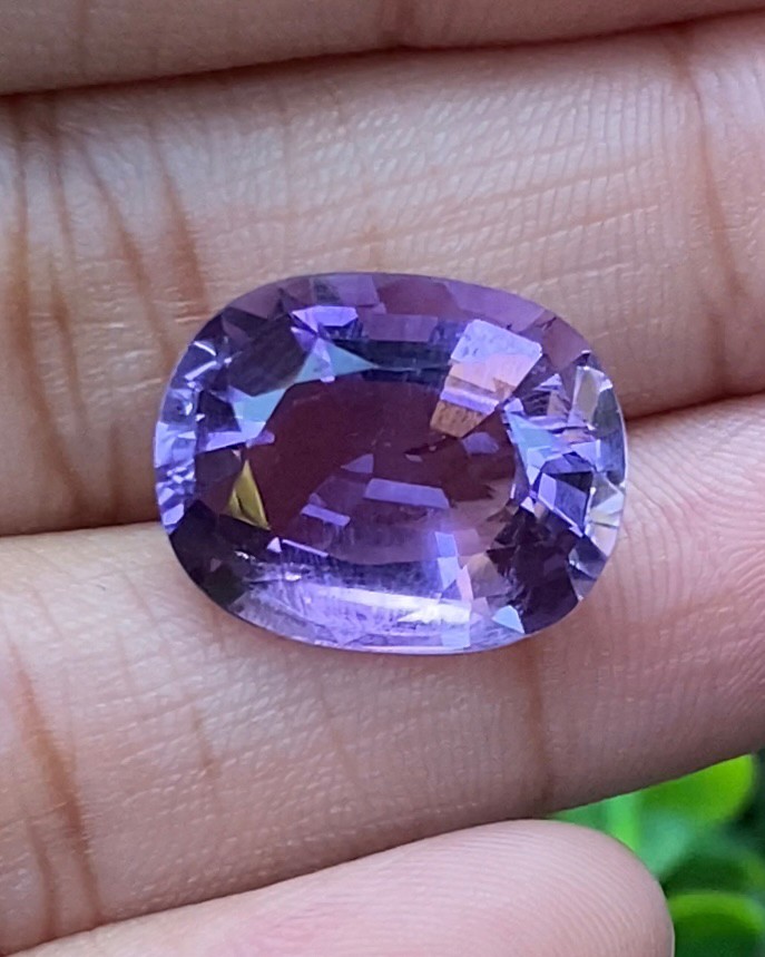 พลอย อเมทิส Amethyst 12.55 กะรัต (Cts.) พลอยแท้ อัญมณีมงคลประจําวันเกิด เครื่องประดับพลอย