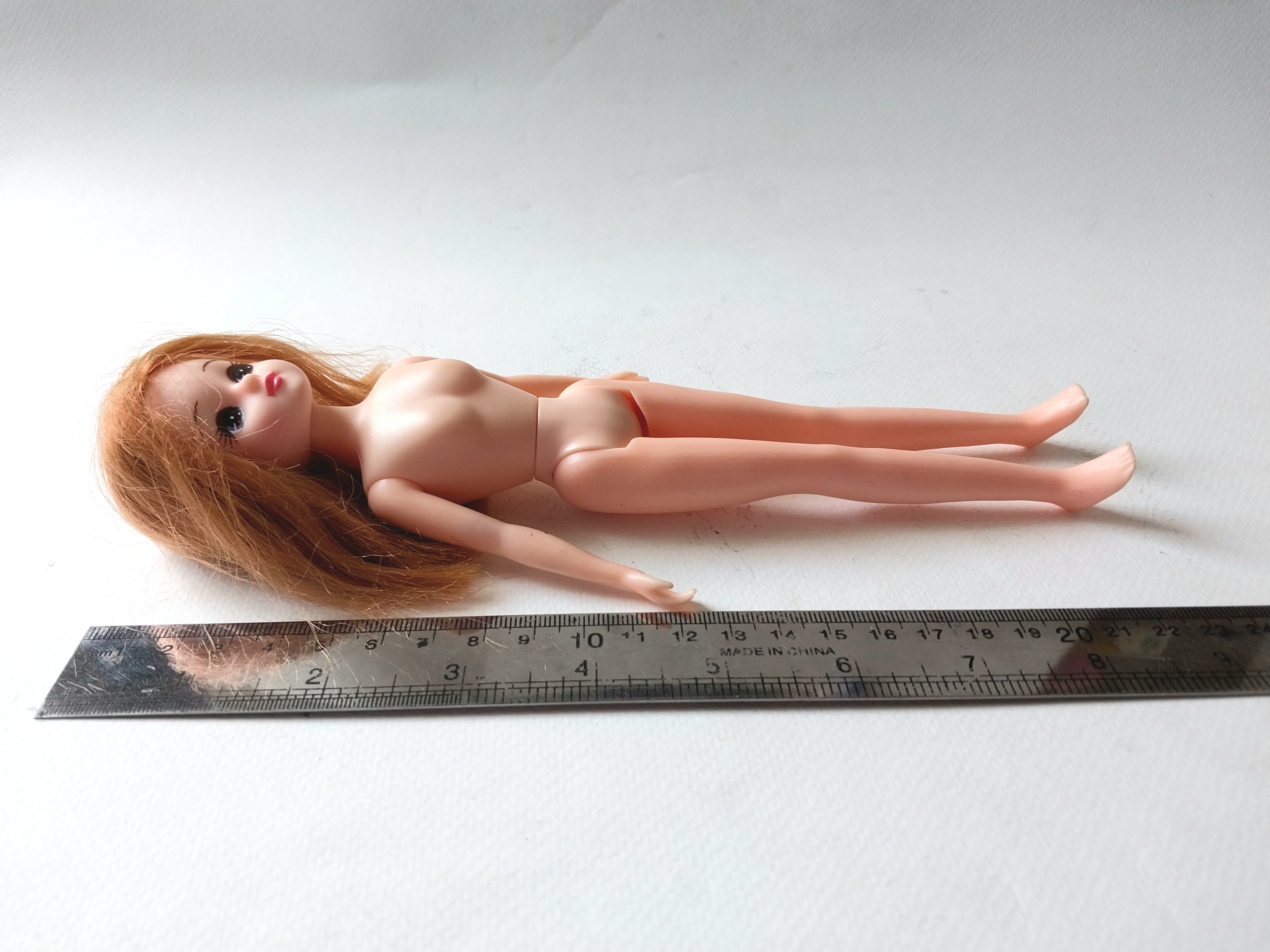 มีหลายภาพ,งานโทมี่ มีรอยบ้างโปรดดูทุกภาพ ตุ๊กตาลิกะ ลิคกะ Licca