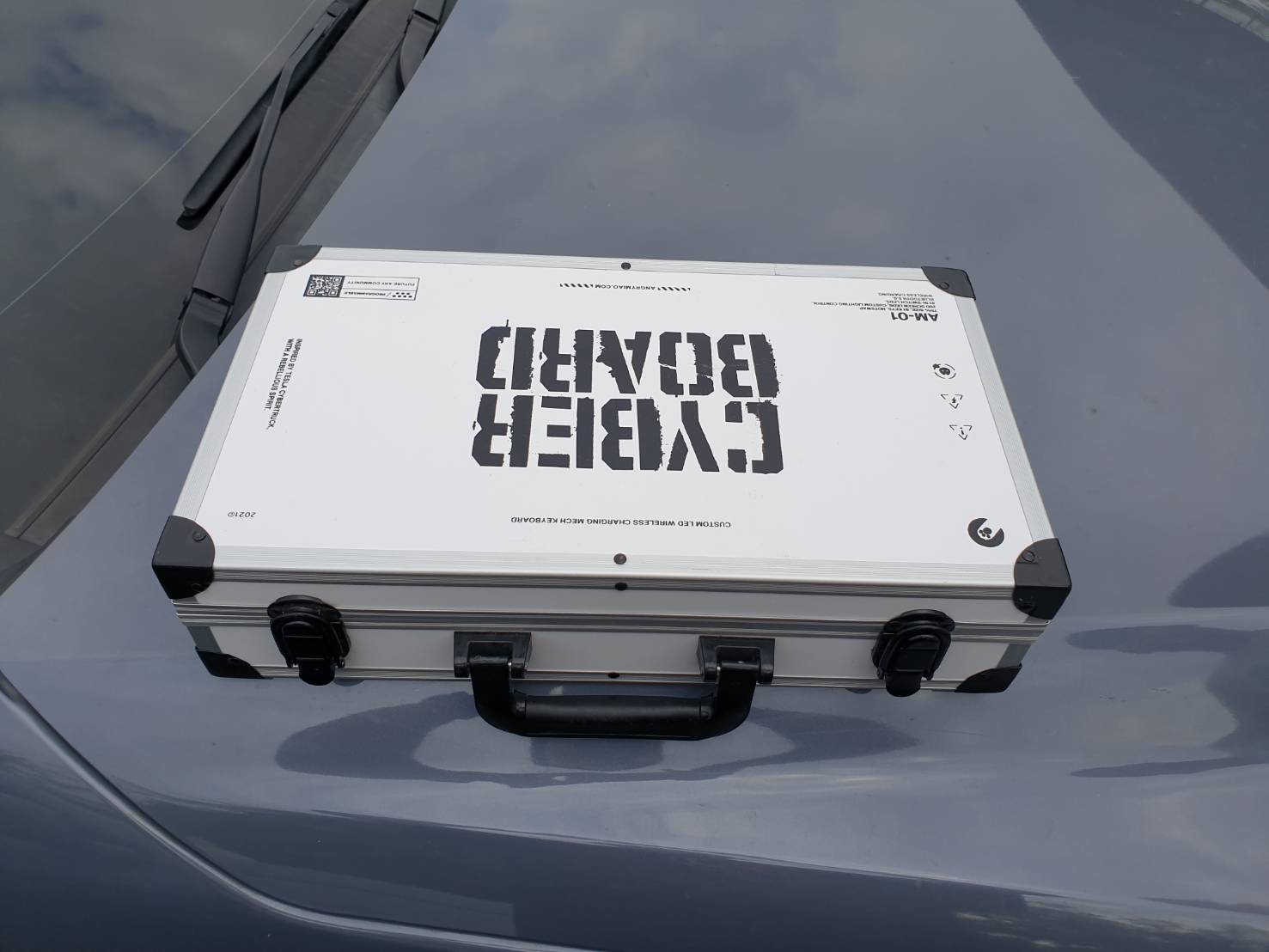 Keyboard Cyberboard Angrymaio Custom keyboard คีบอร์ด LED Cybertruck