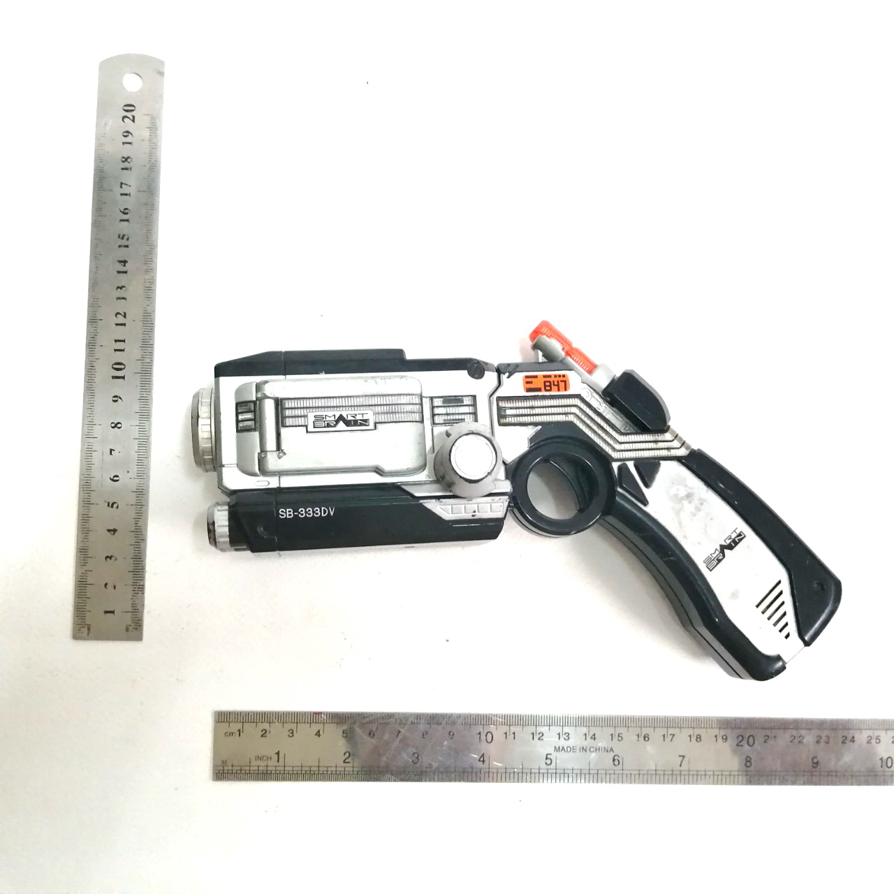 เดลต้าเกียร์อุปกรณ์แปลงร่างของไรเดอร์เดลต้า จากภาพยนตร์ชุด ไรเดอร์ไฟซ์555 ของเก่าเก็บ ***วงจรเสีย ตีสภาพโชว์ขนาดตามรูป สภาพภายนอกยังสวยงาม