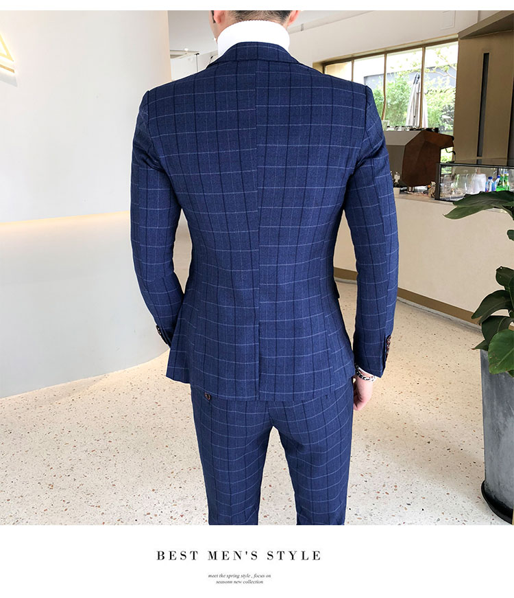 เช่า ชุดสูทชาย ลายตาราง ทรงเข้ารูป Slim-cut