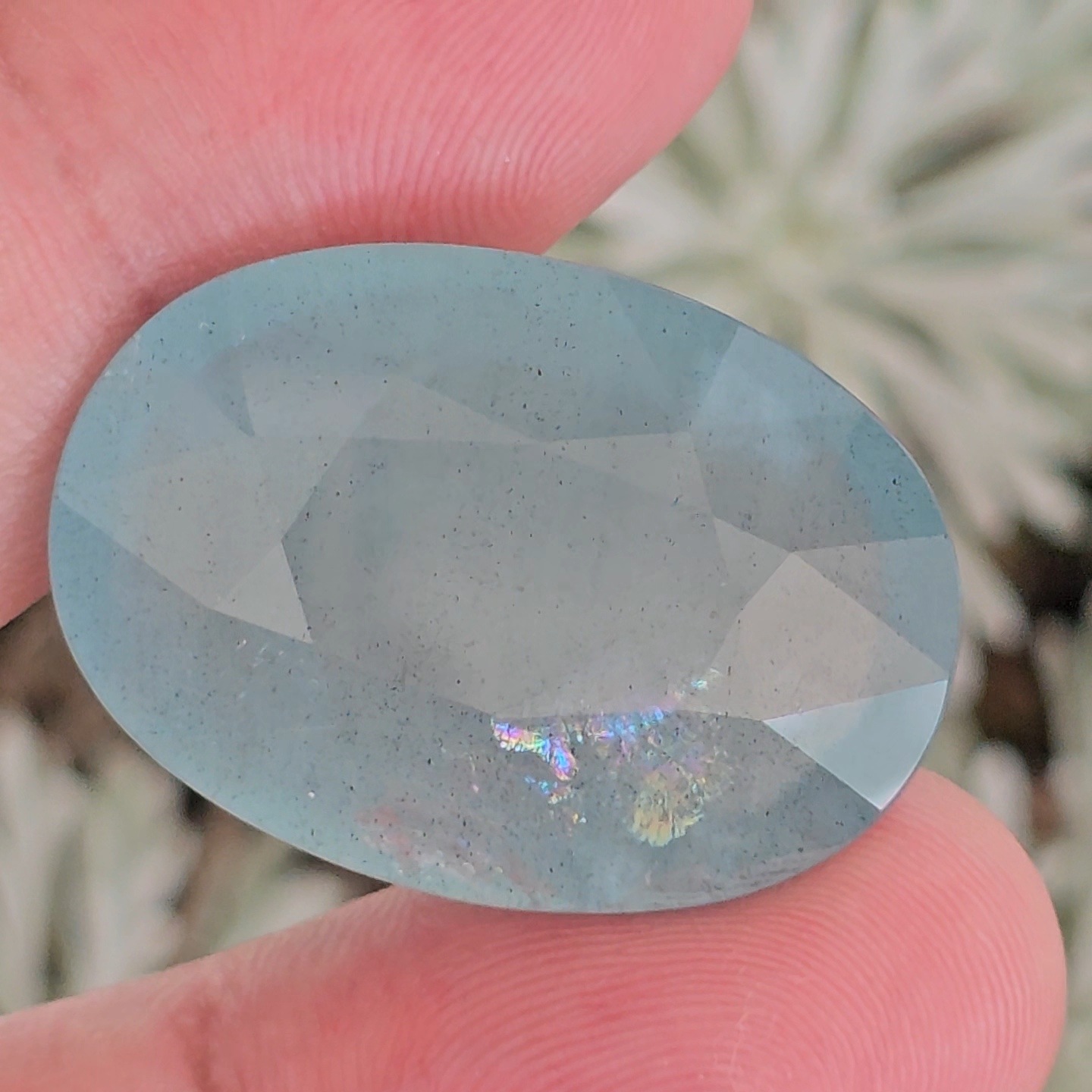 พลอย อความารีน Aquamarine 46.94 กะรัต (Cts.) *ตำหนิพิเศษ ผลึกฟิล์มรุ้งธรรมชาติ* พลอยแท้ อัญมณีมงคลประจําวันเกิด เครื่องประดับพลอย