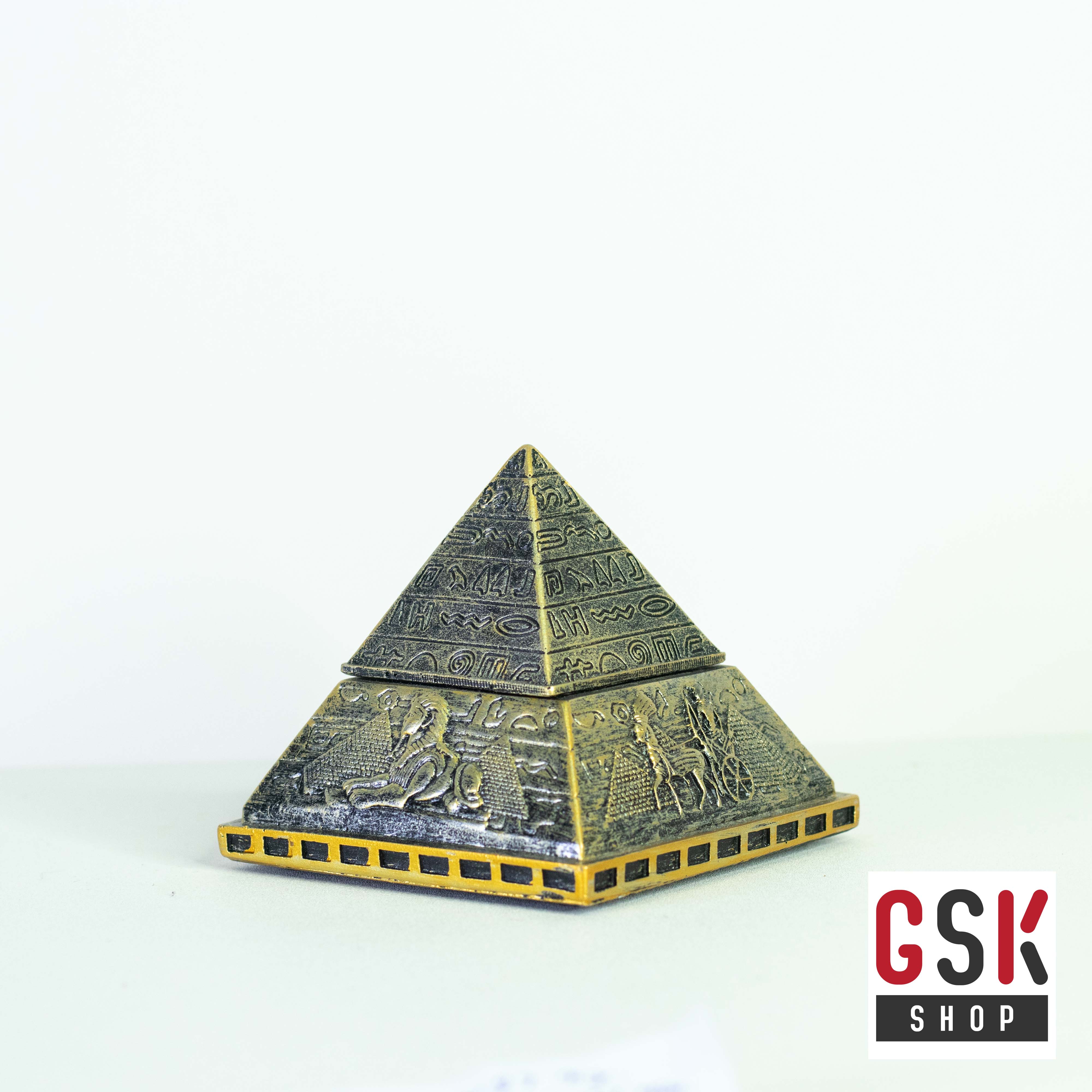 พีระมิด (มือสอง) งานตั้งโชว์