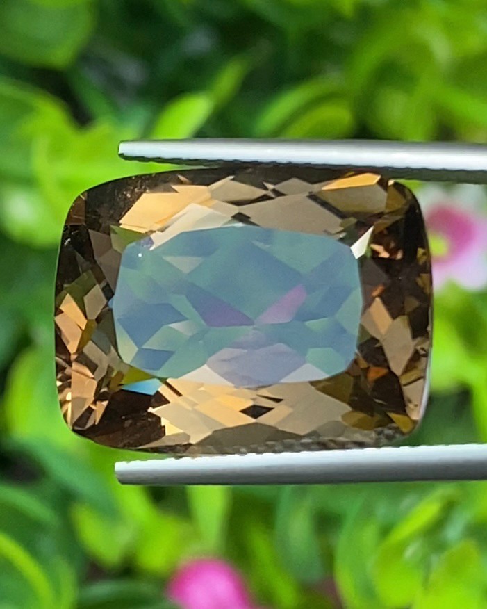 พลอย สโมกกี้ ควอตซ์ Smoky Quartz 14.64 กะรัต(Cts.) พลอยแท้อัญมณีมงคล ประจําวันเกิด เครื่องประดับพลอย