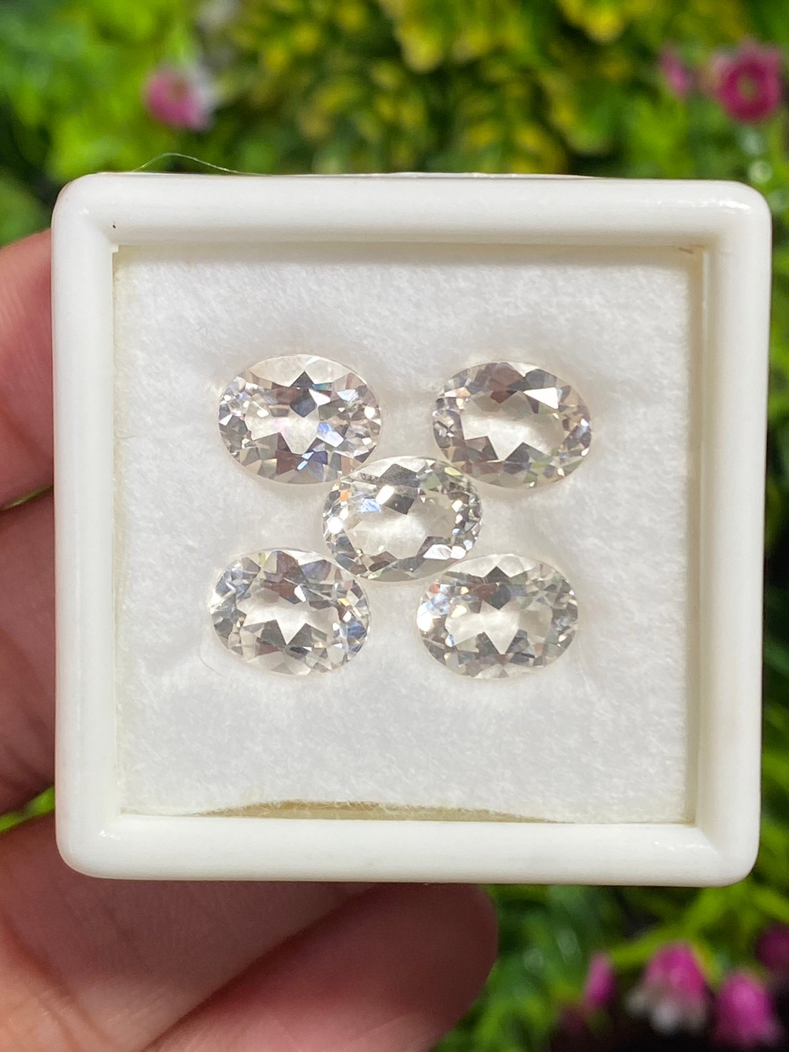 พลอย ไวท์ โทแพซ (White Topaz) 12.20 กะรัต (Cts.) 5 เม็ด พลอยแท้ อัญมณีมงคลประจําวันเกิด เครื่องประดับพลอย