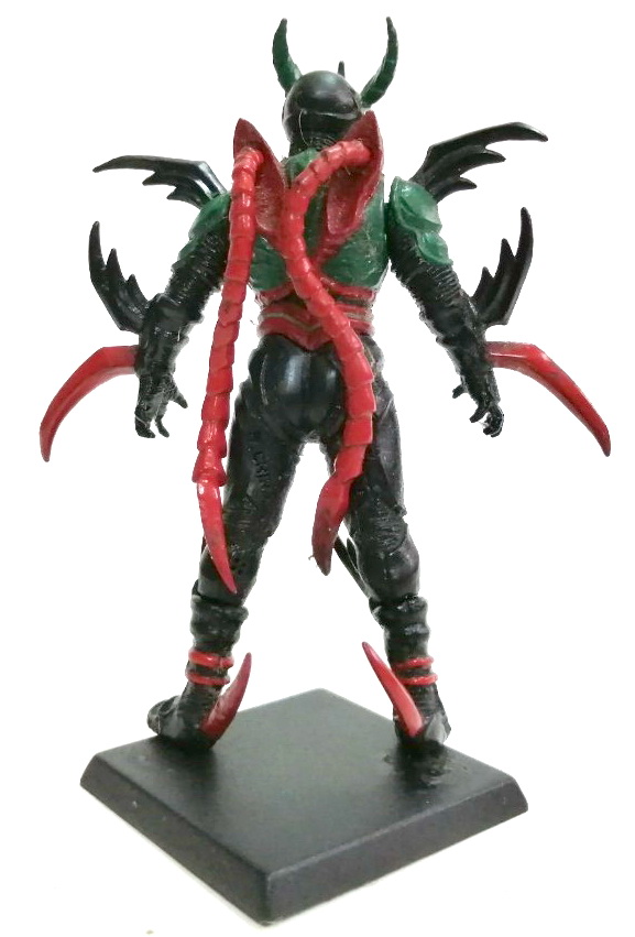 กาชาปองชุดยืนฐาน คาเมนไรเดอร์ เอกซีดด์กิลล์ จากเรื่อง คาเมนไรเดอร์อากิโตะ งานเก่าเก็บสะสม สามารถแยกชิ้นได้หลายส่วน สภาพครบสมบูรณ์ พร้อมฐาน