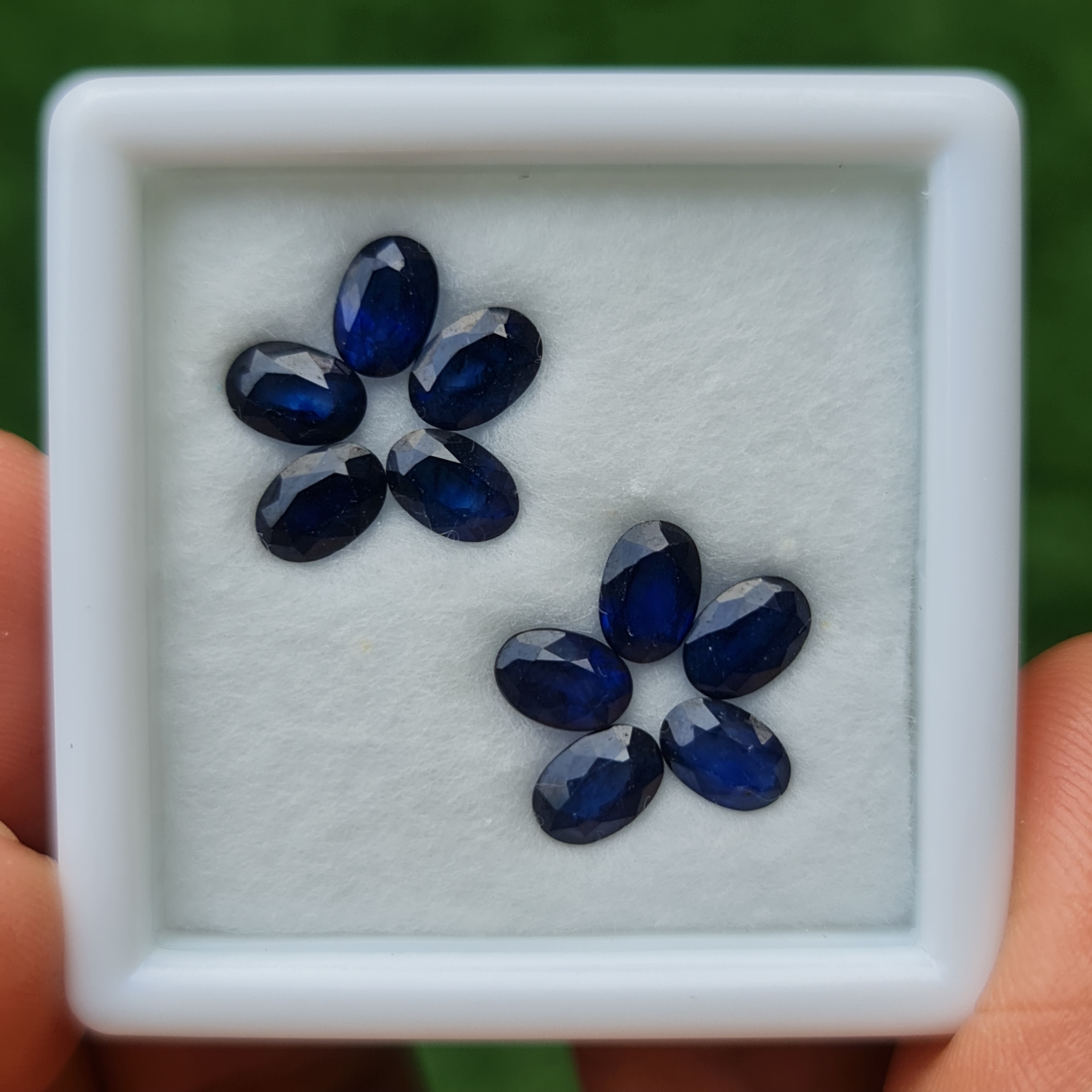พลอย ไพลิน blue sapphire 6.27 กะรัต (Cts.) 10 เม็ด (Pcs.) พลอยแท้ อัญมณีมงคลประจําวันเกิด เครื่องประดับพลอย