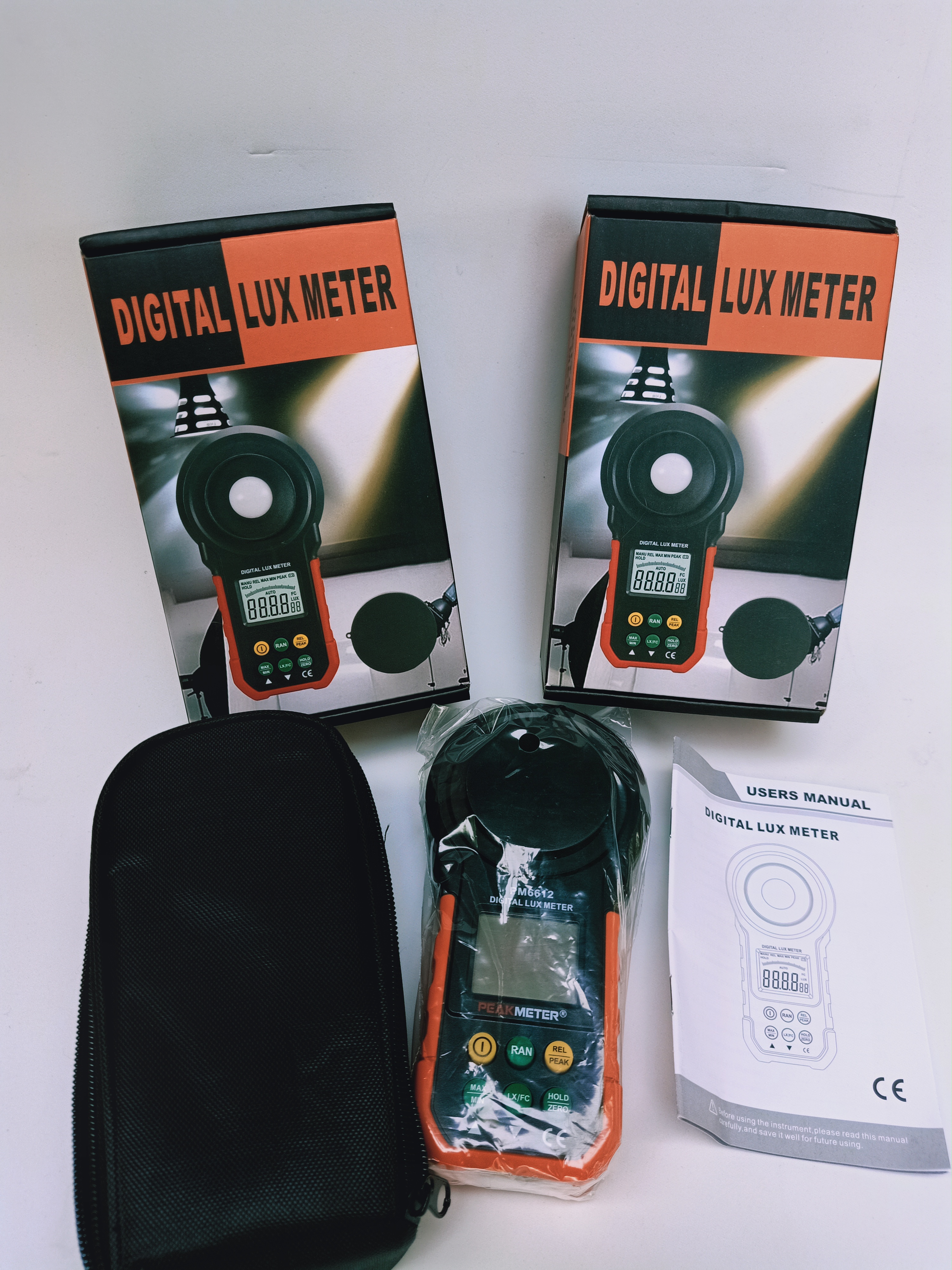 PEAKMETER เครื่องวัดแสง Digital Lux Meter PM6612