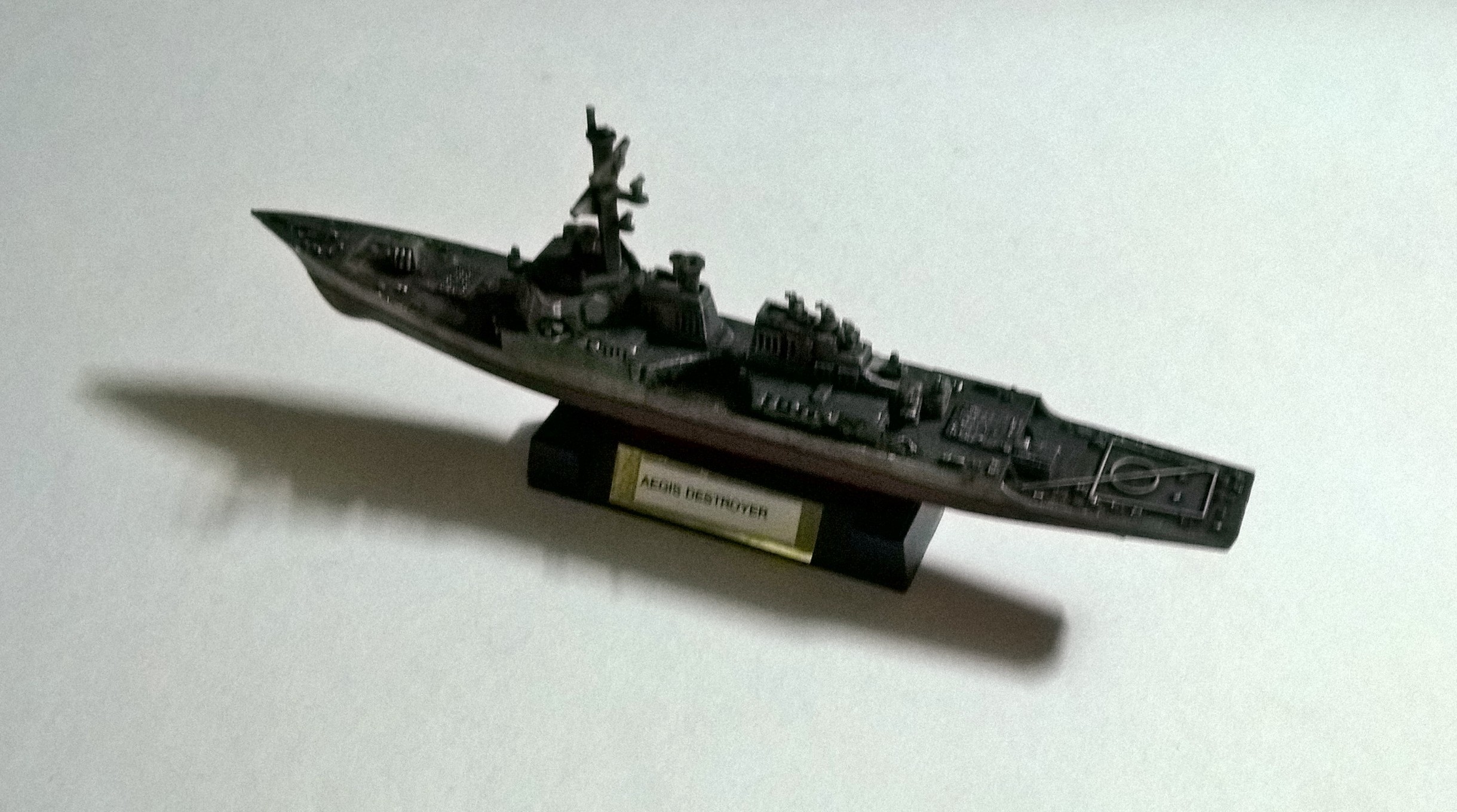 ขายโมเดลเรือรบประกอบสำเร็จ ทำสี AEGIS DESTROYER ขนาดตามภาพ