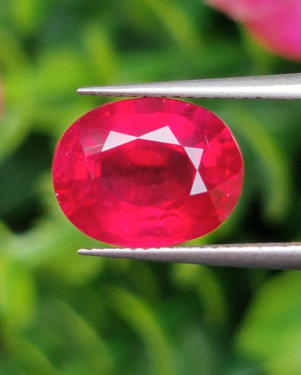 พลอย ทับทิม Ruby sapphire 4.09 กะรัต (Cts.) พลอยแท้ อัญมณีมงคลประจําวันเกิด เครื่องประดับพลอย