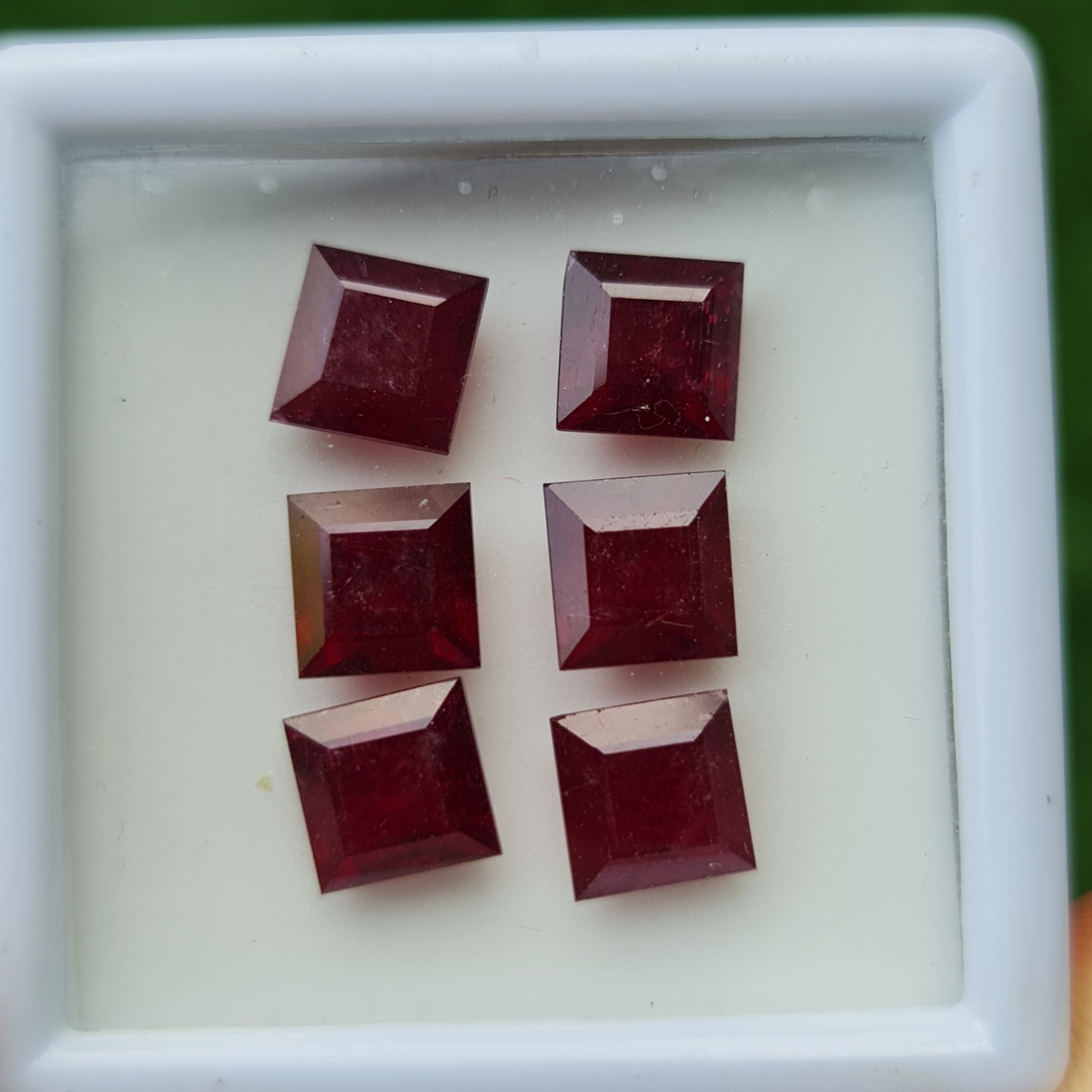 พลอย ทับทิม Ruby sapphire 6 เม็ด 16.30 กะรัต (Cts.) พลอยแท้ อัญมณีมงคลประจําวันเกิด เครื่องประดับพลอย