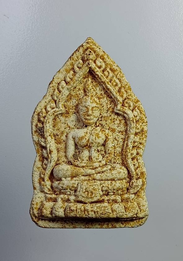 ผ1909 พระพุทธเนื้อผง วัดพนมพนาวาส บ้านโพธิ์ จ.ฉะเชิงเทรา